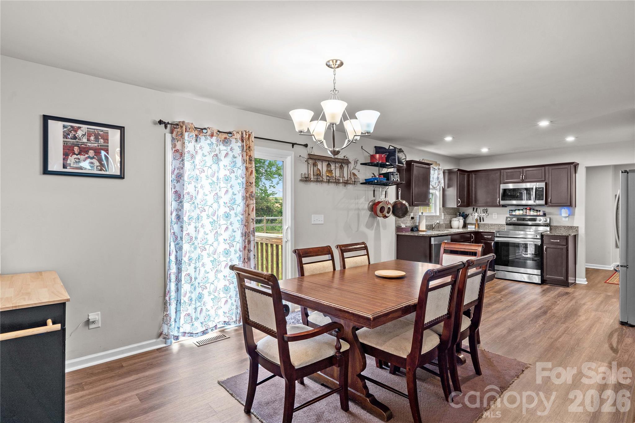 104 Sandtrap Drive Property Photo 8