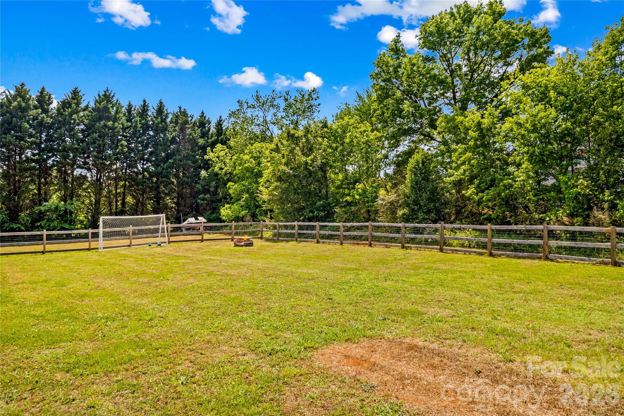 104 Sandtrap Drive Property Photo 34