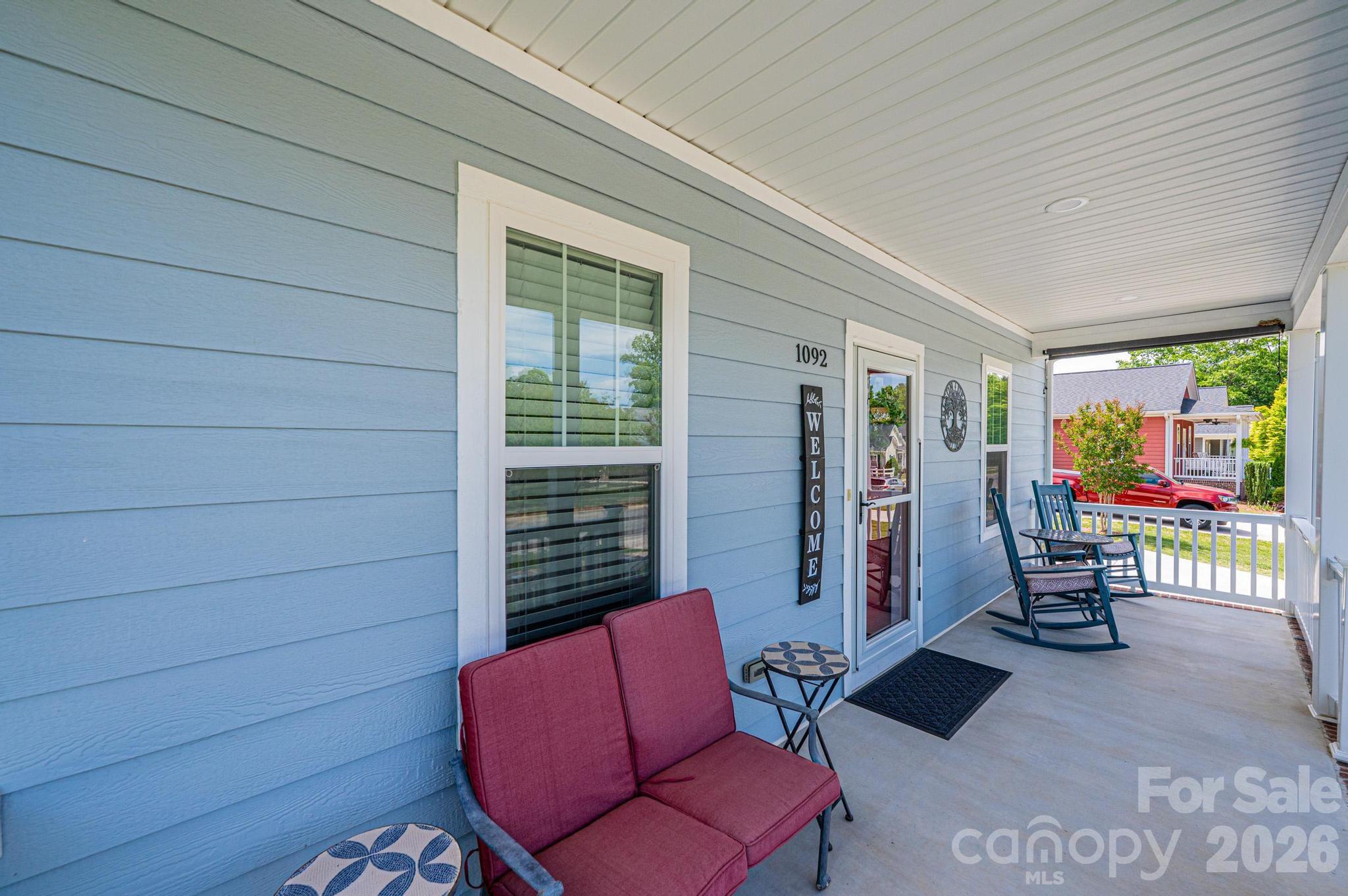 1092 33rd Avenue Loop Property Photo 5