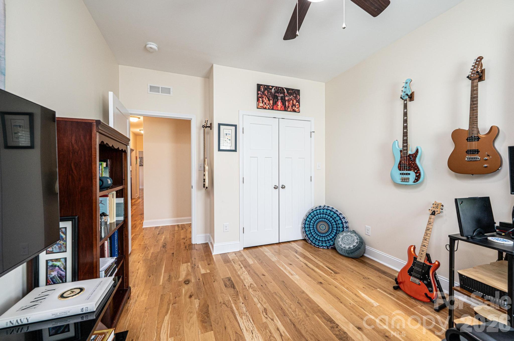 1092 33rd Avenue Loop Property Photo 19