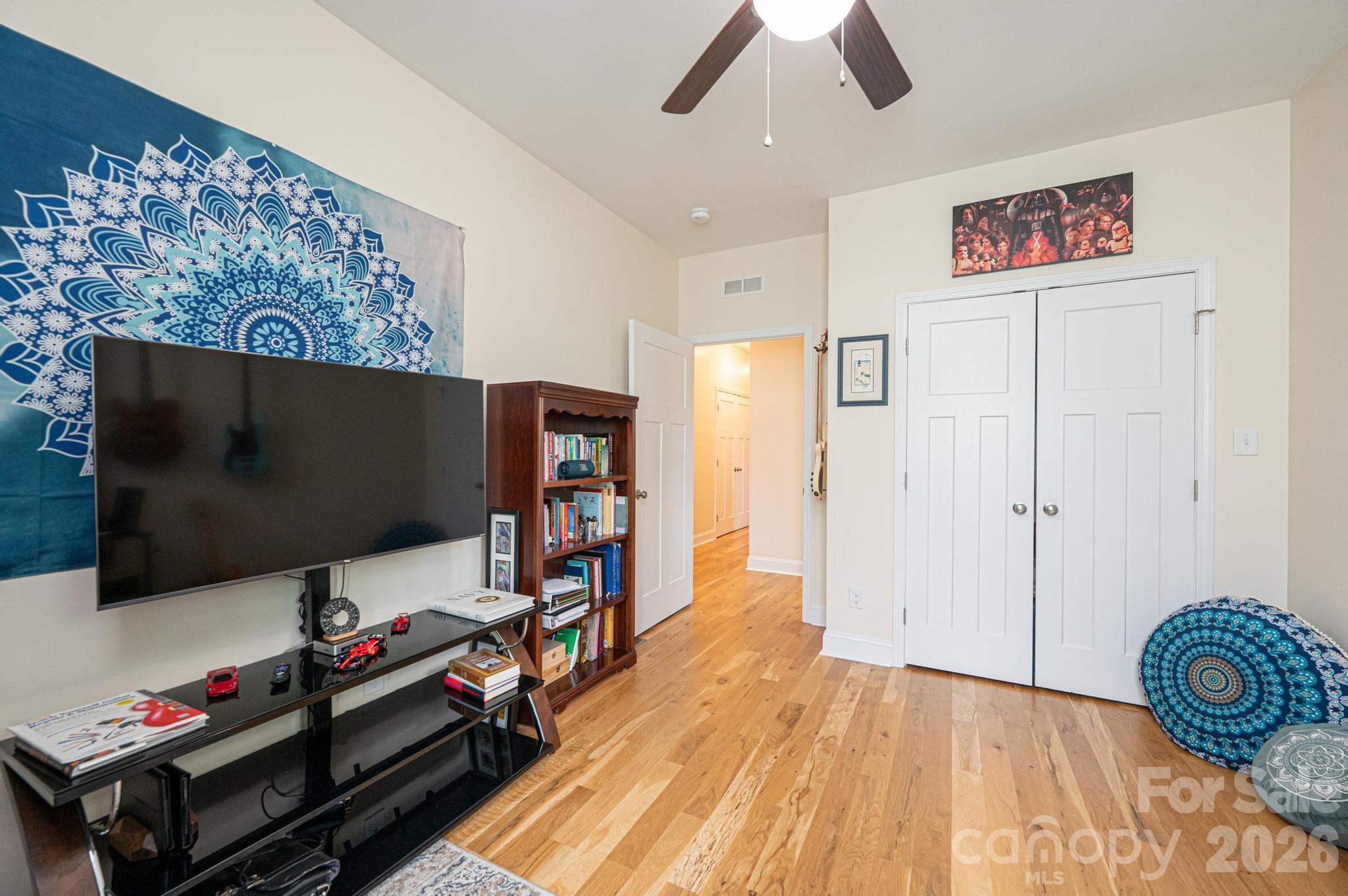 1092 33rd Avenue Loop Property Photo 21