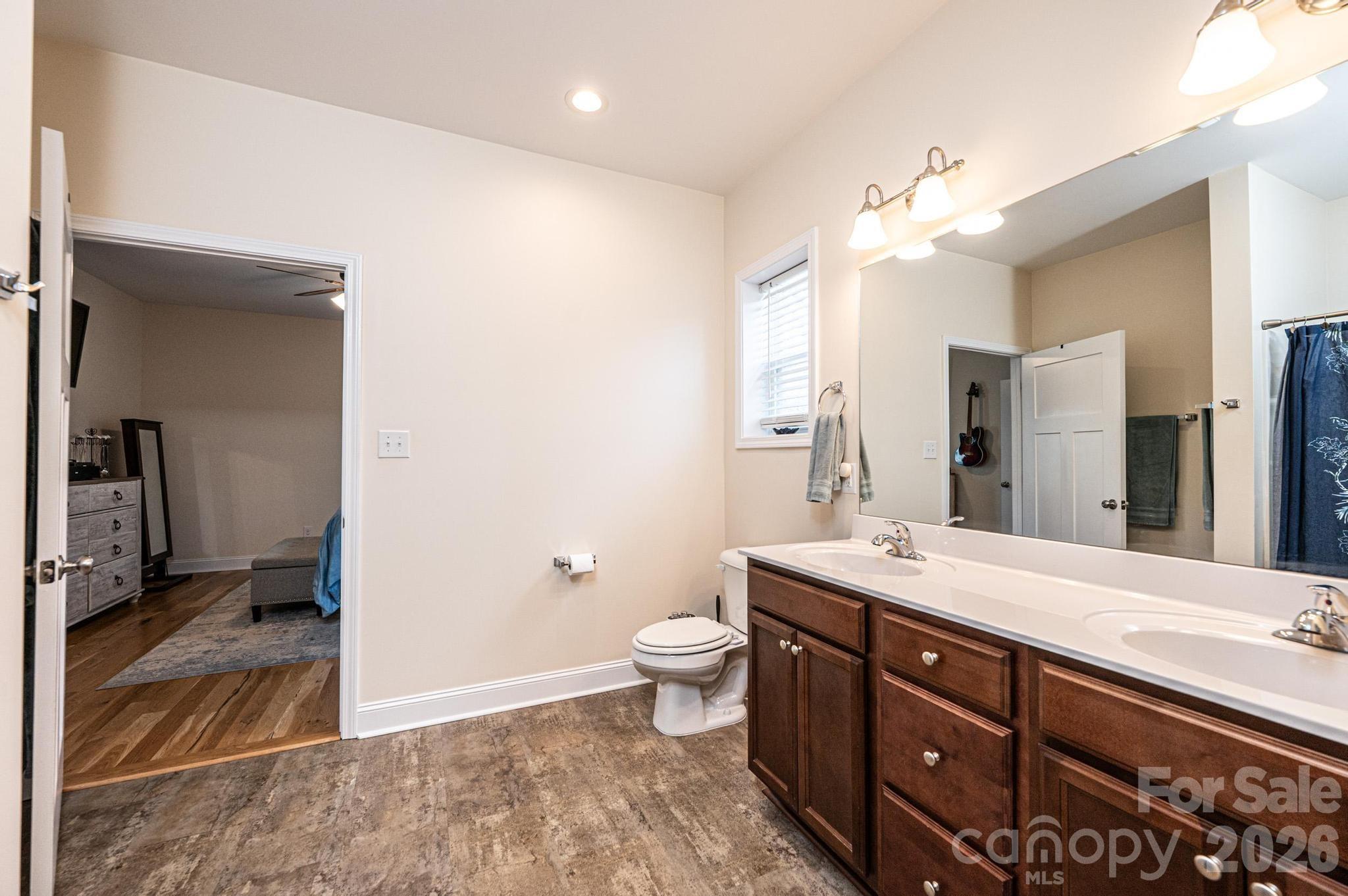 1092 33rd Avenue Loop Property Photo 30