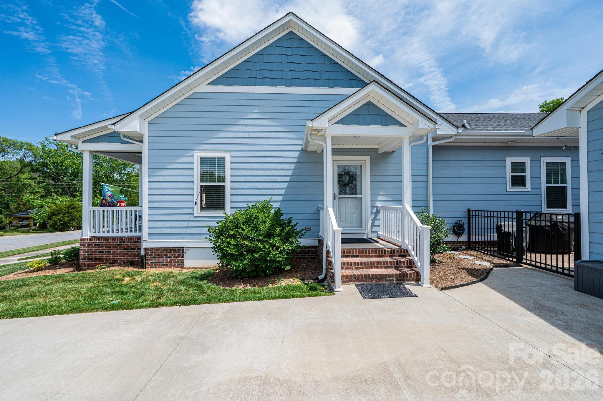 1092 33rd Avenue Loop Property Photo 32