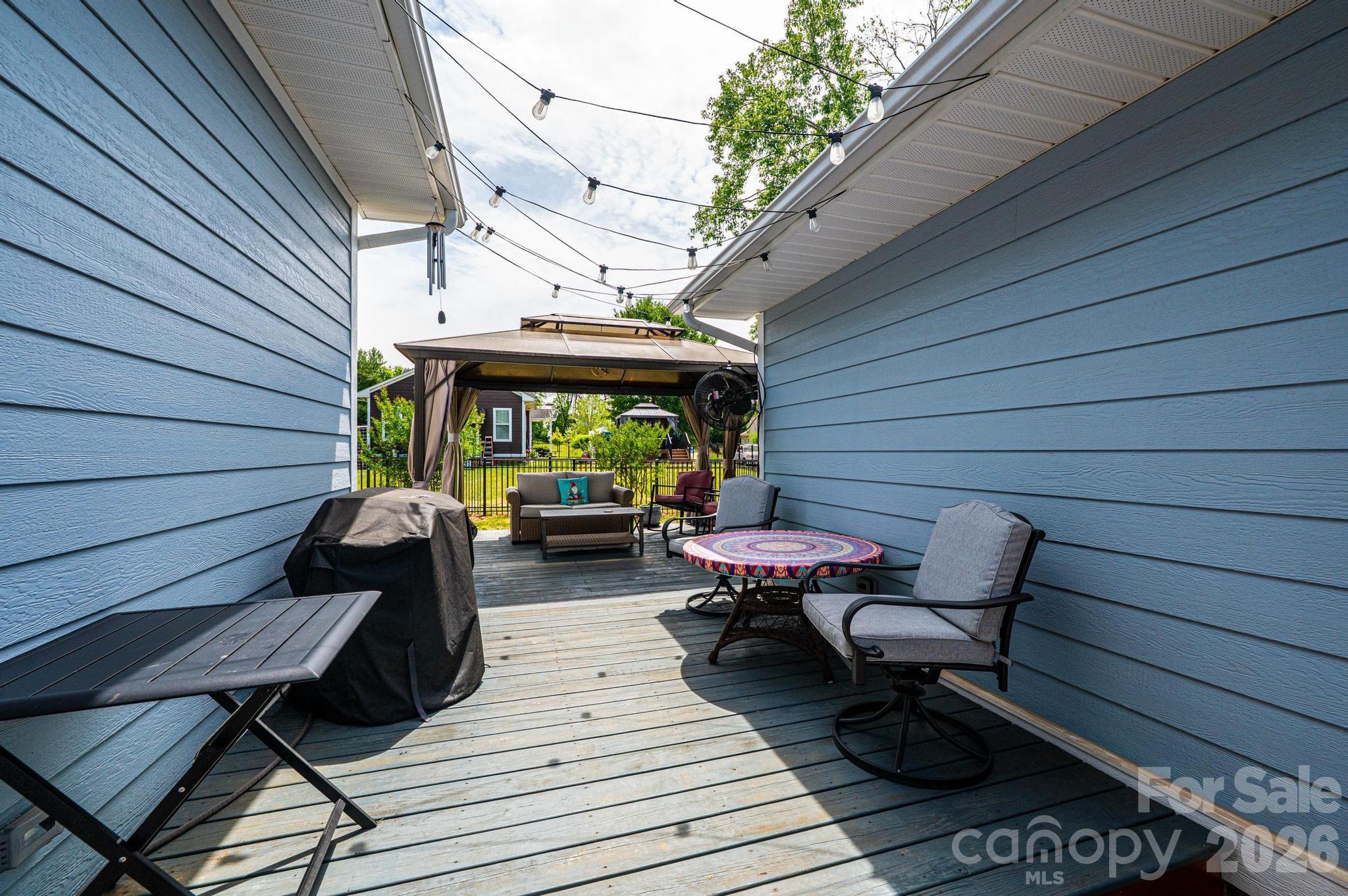 1092 33rd Avenue Loop Property Photo 35