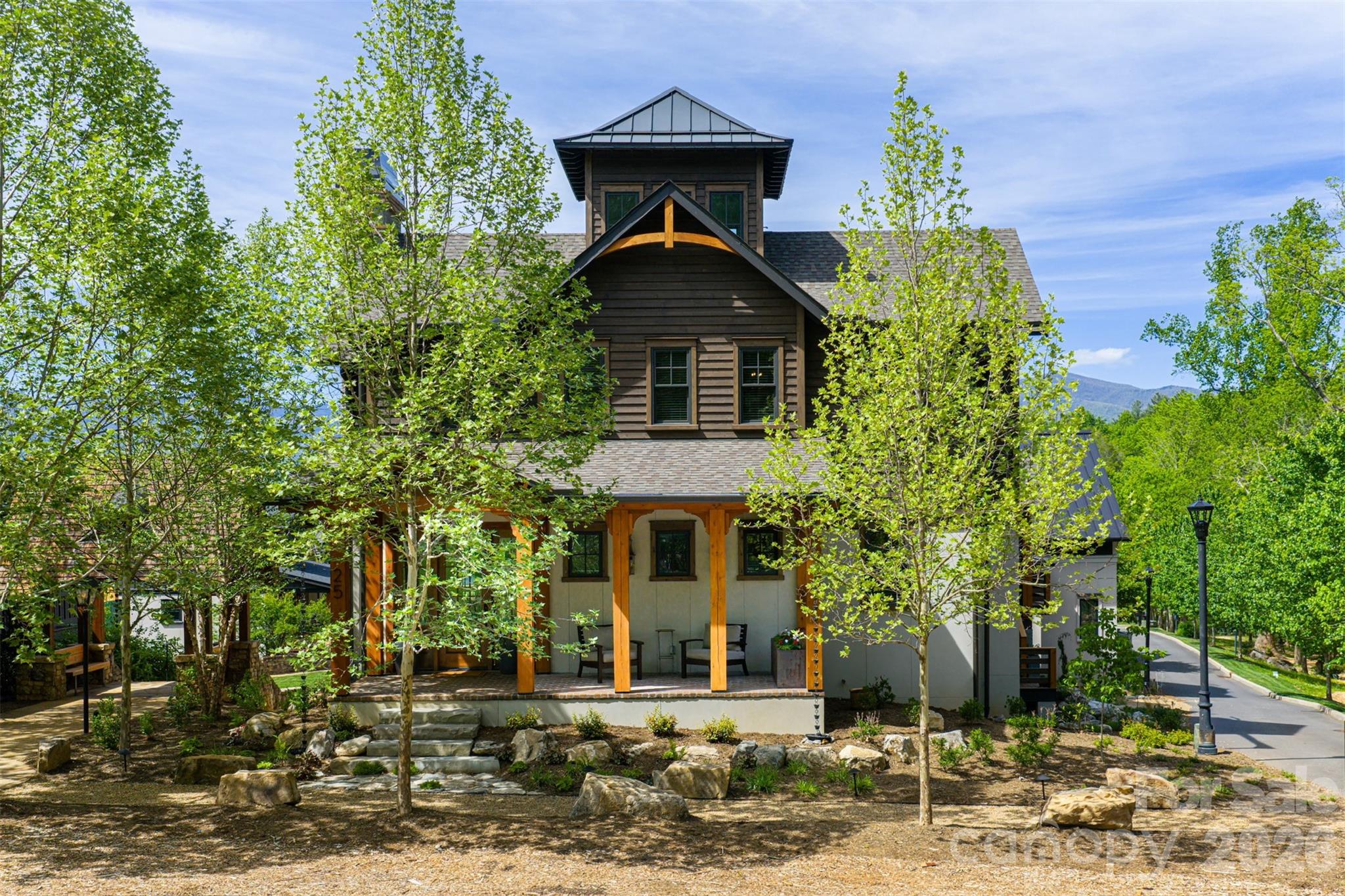 25 Rantis Lane Property Photo 1