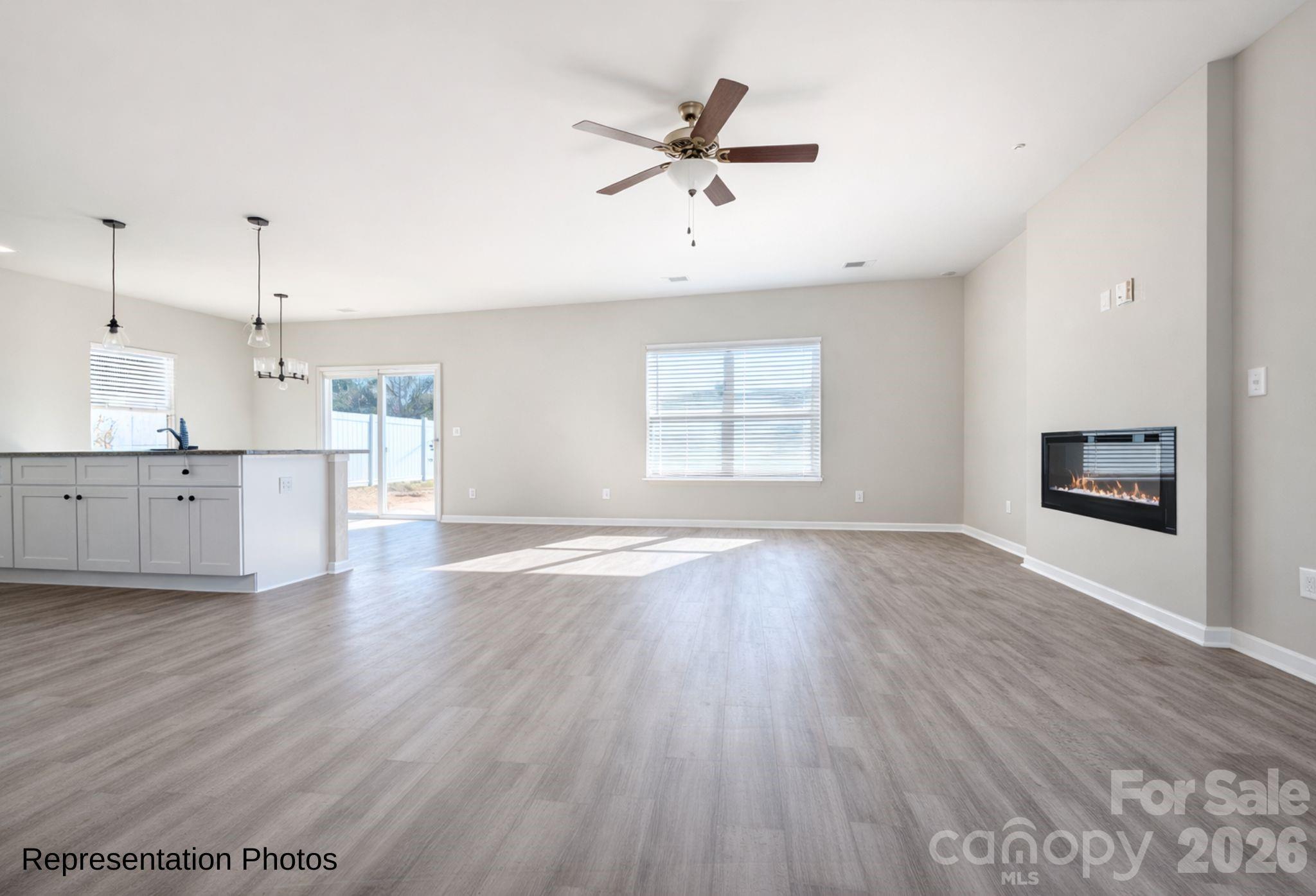 209 Roxanna Court Property Photo 11