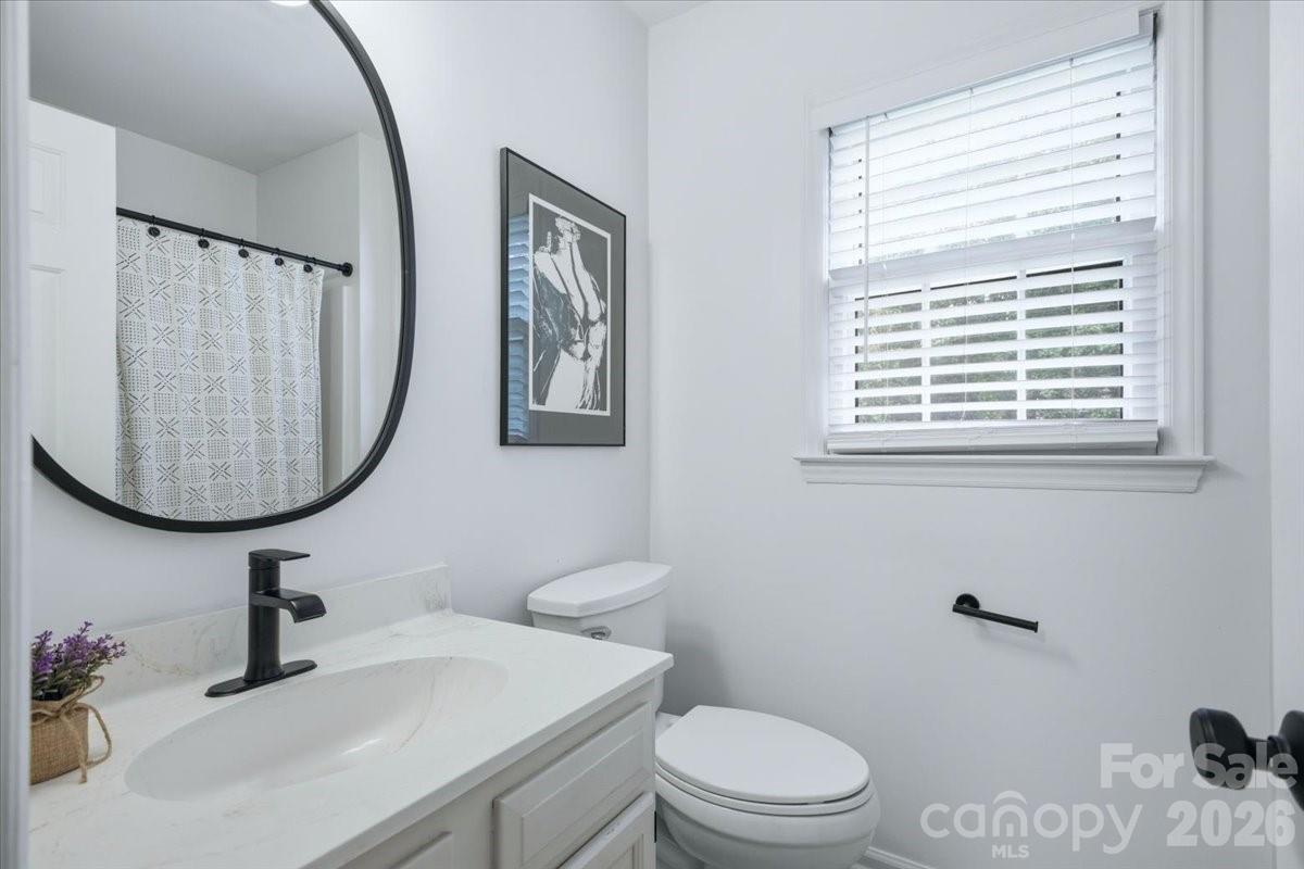 2726 Heidleburg Lane Property Photo 25