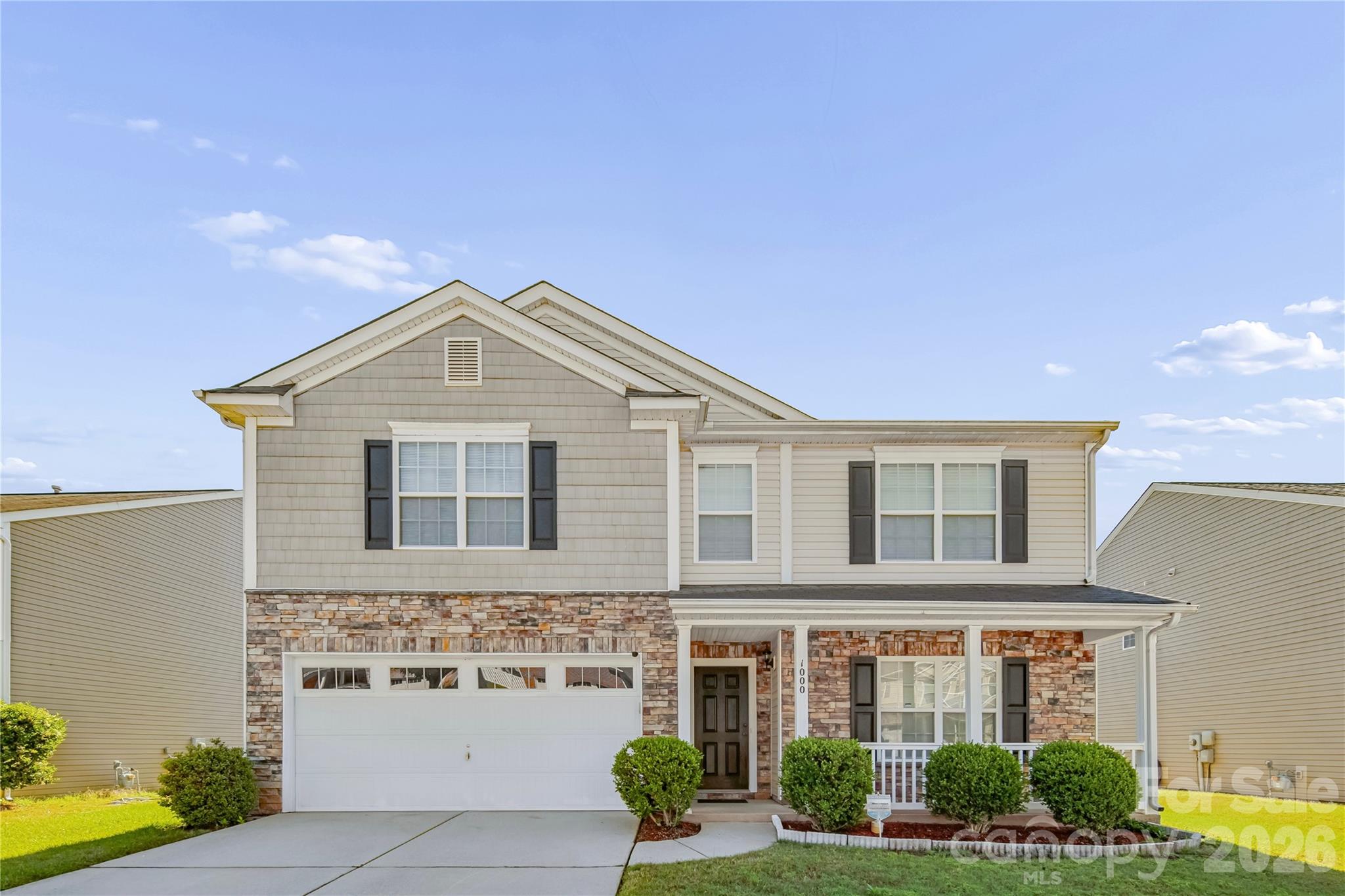 1000 Silverberry Street Property Photo 1