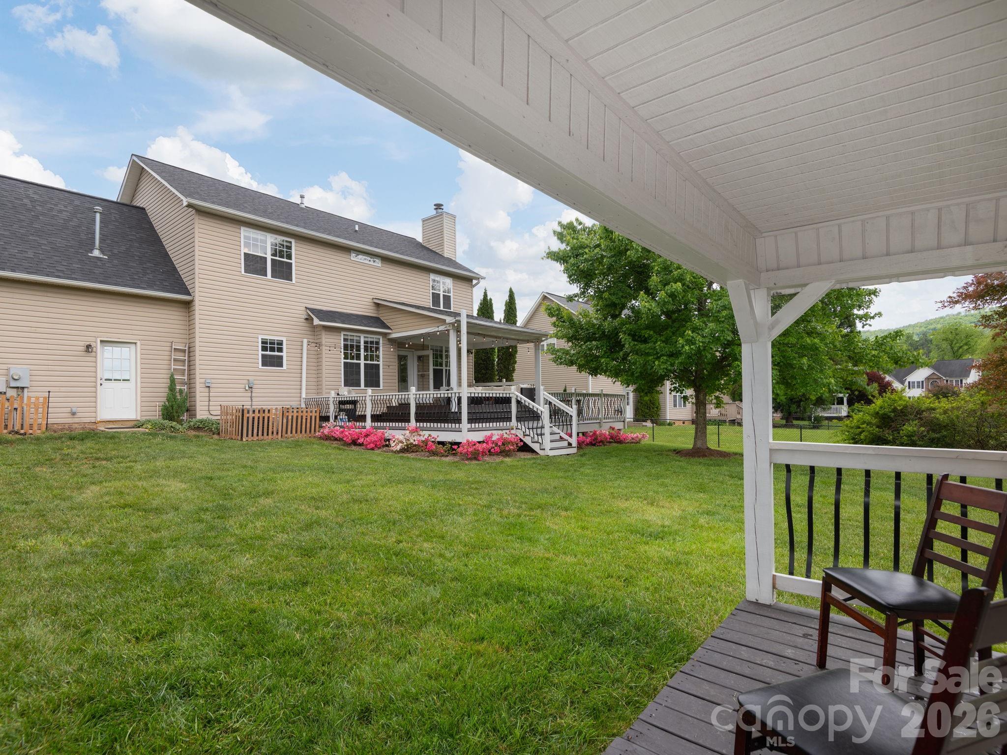 288 Walnut Crest Road Property Photo 4