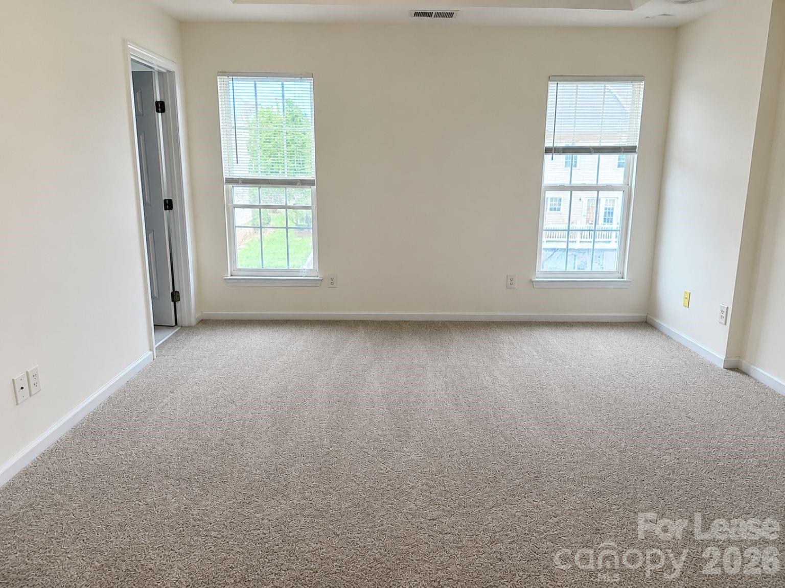 913 Tiger Lane Property Photo 16