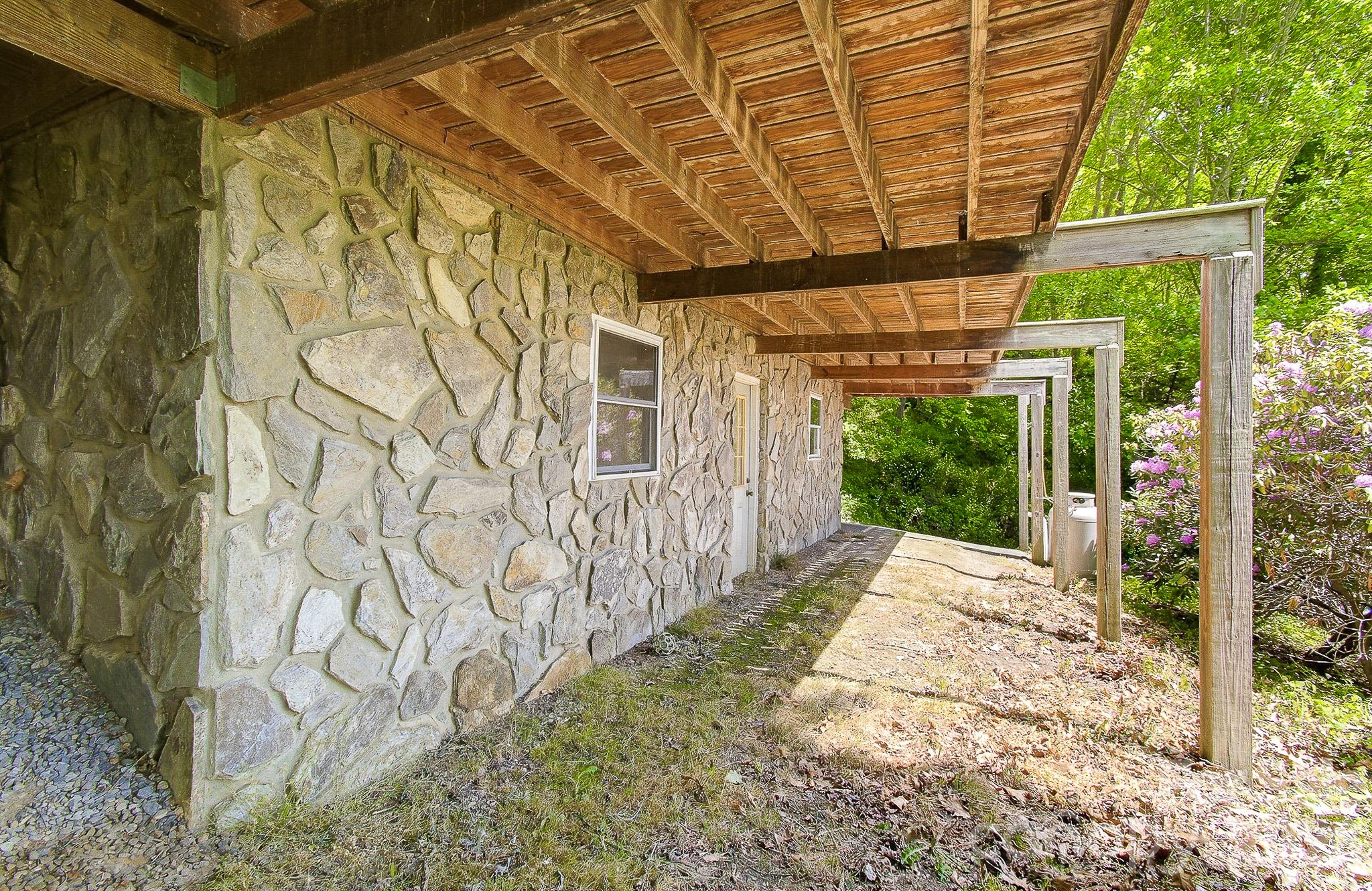 2131 Coleman Mountain Road 7 Property Photo 22