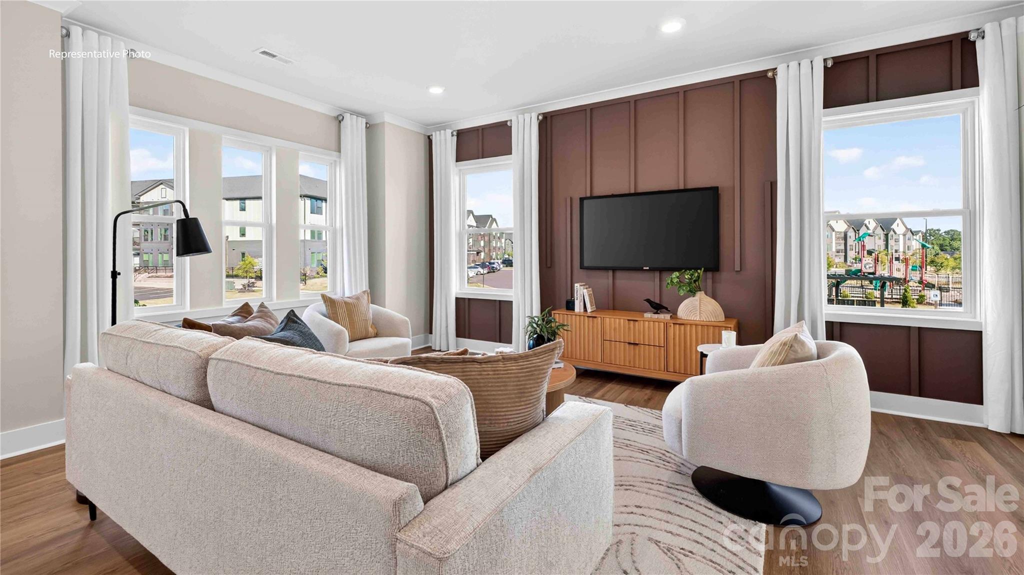 226 E Morehouse Avenue Twnh E Property Photo 8