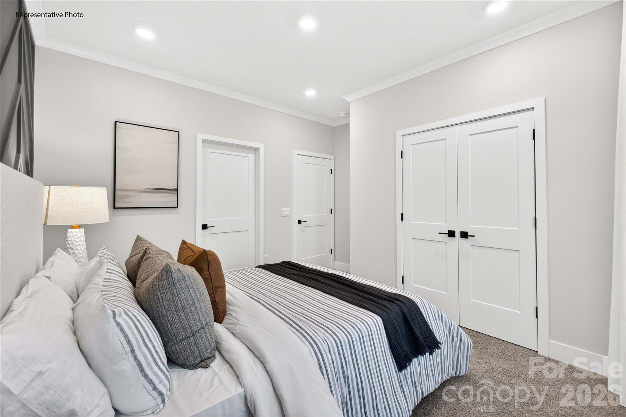 226 E Morehouse Avenue Twnh B Property Photo 6