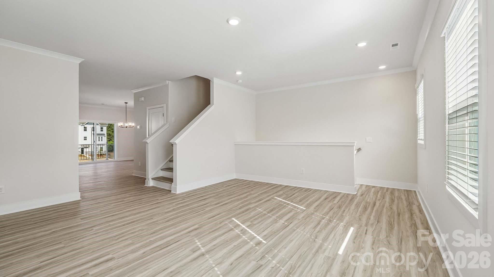 234 E Morehouse Avenue Twnh E Property Photo 6