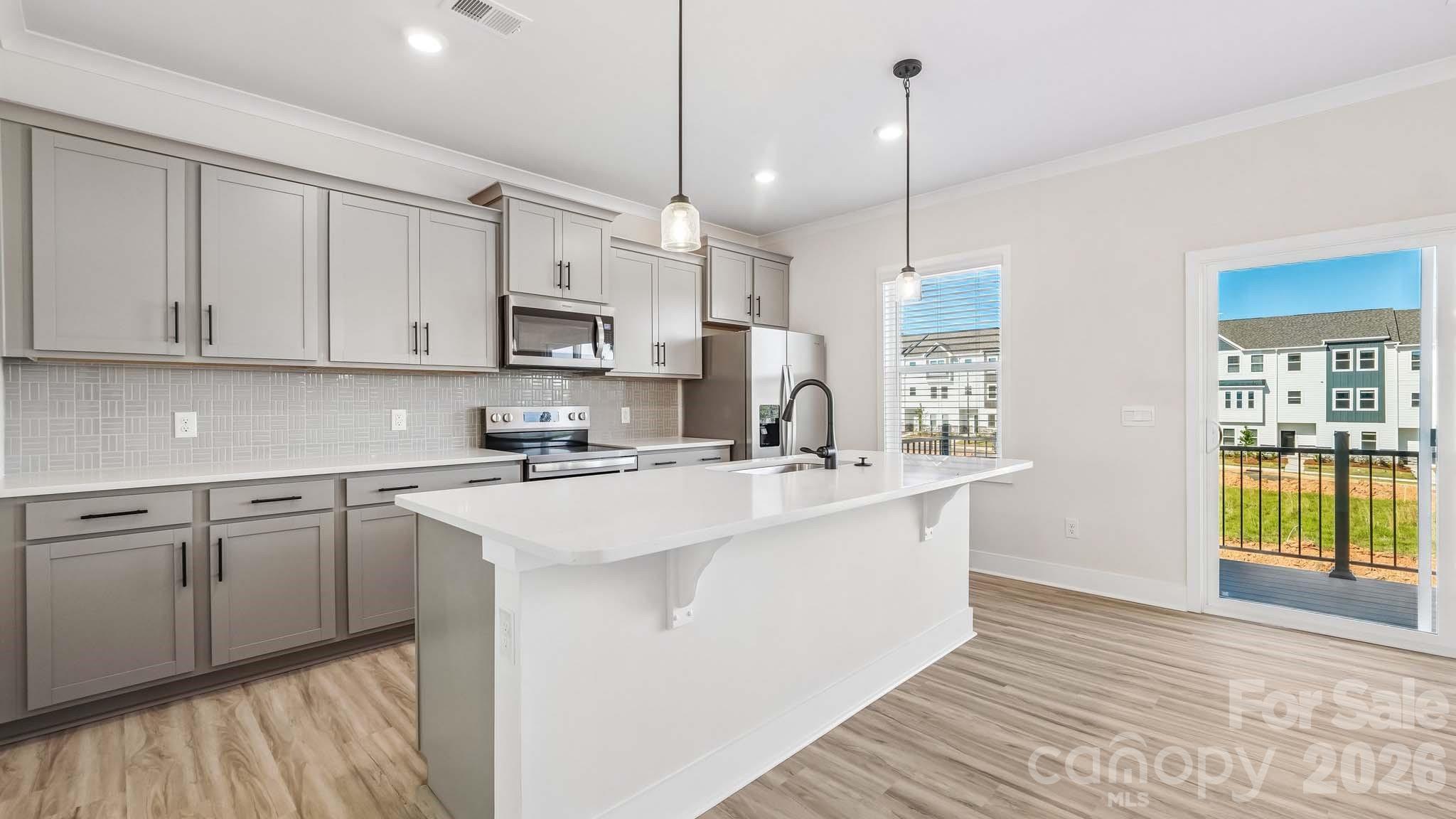 234 E Morehouse Avenue Twnh E Property Photo 14