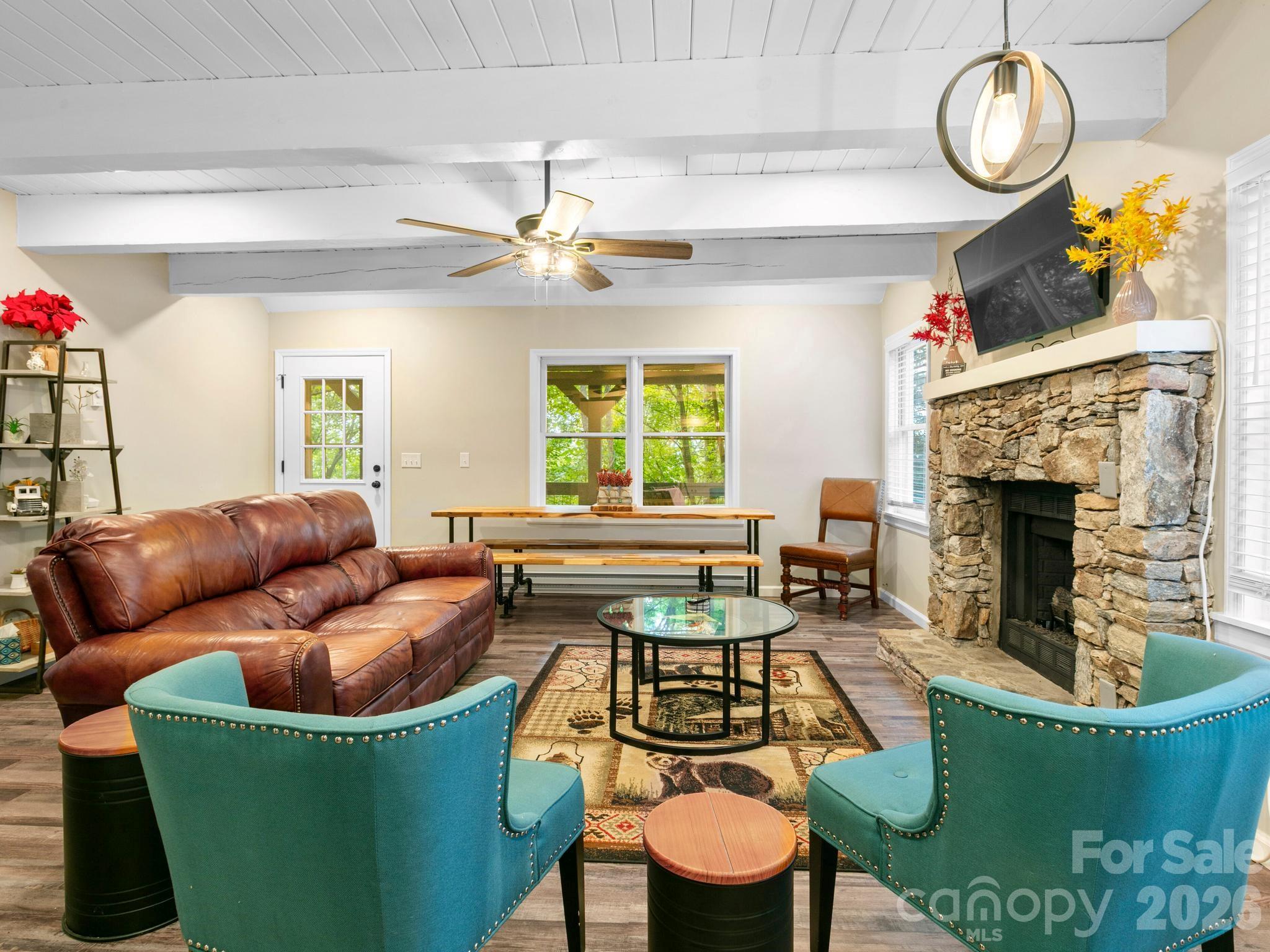 139 Kammerer Drive Property Photo 3