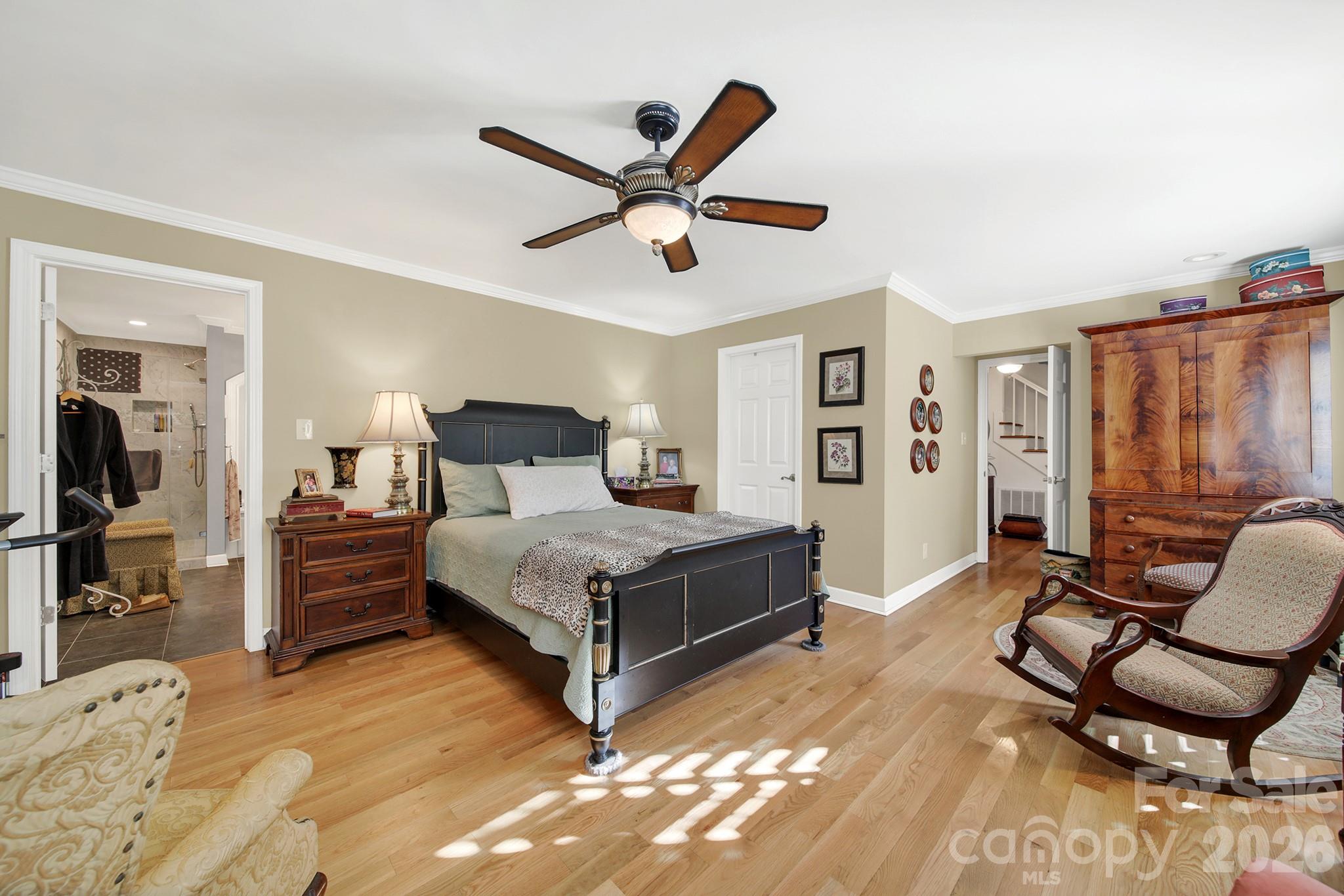 537 Briarwood Road E1-2 Property Photo 5