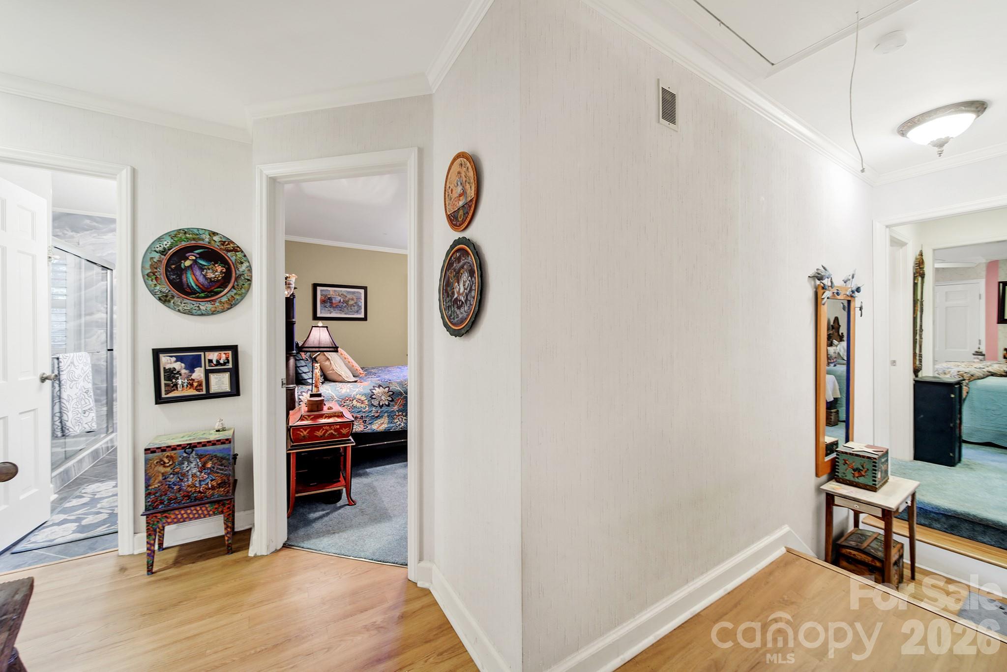 537 Briarwood Road E1-2 Property Photo 20