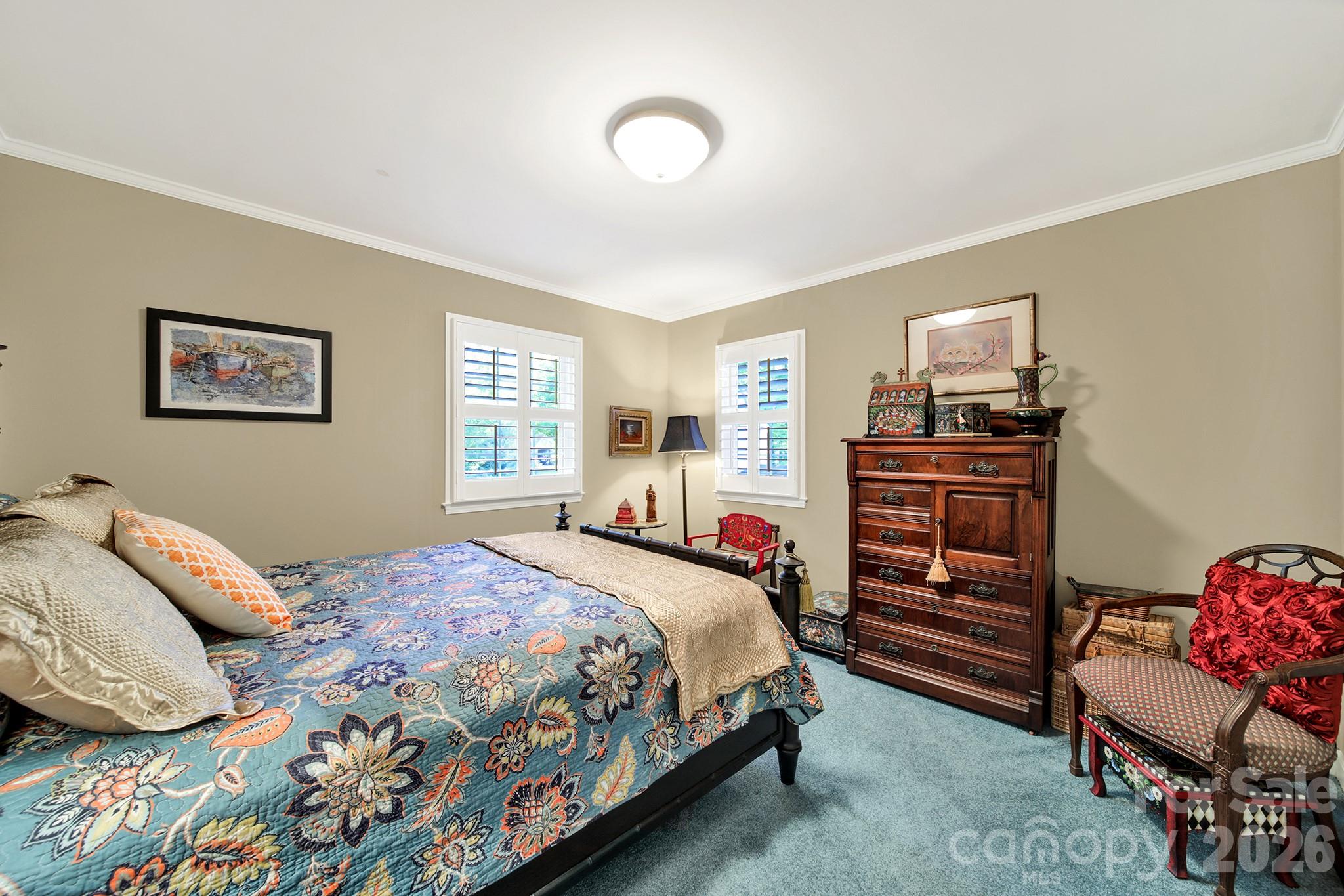 537 Briarwood Road E1-2 Property Photo 22