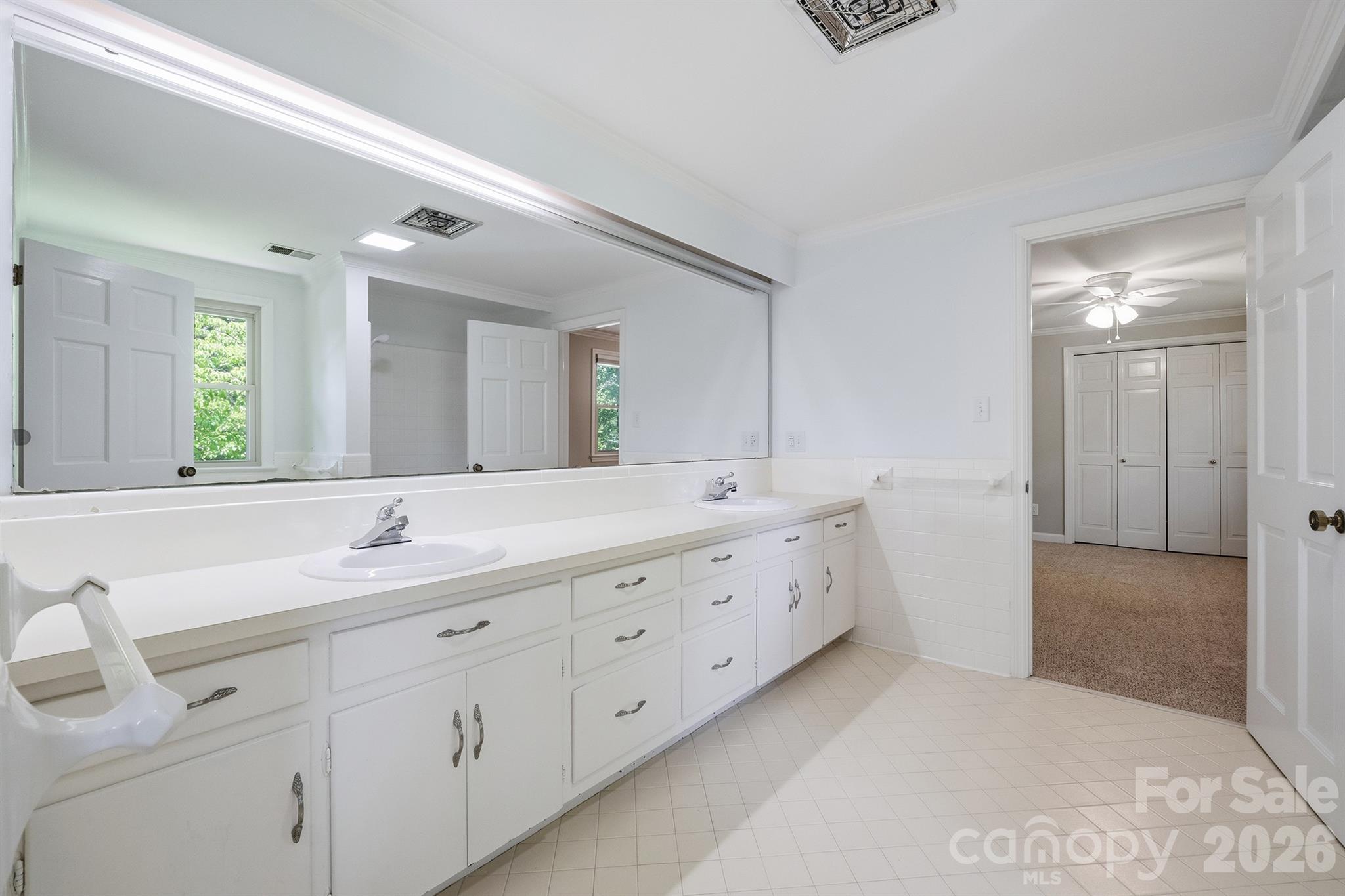 240 36th Avenue Circle Property Photo 32