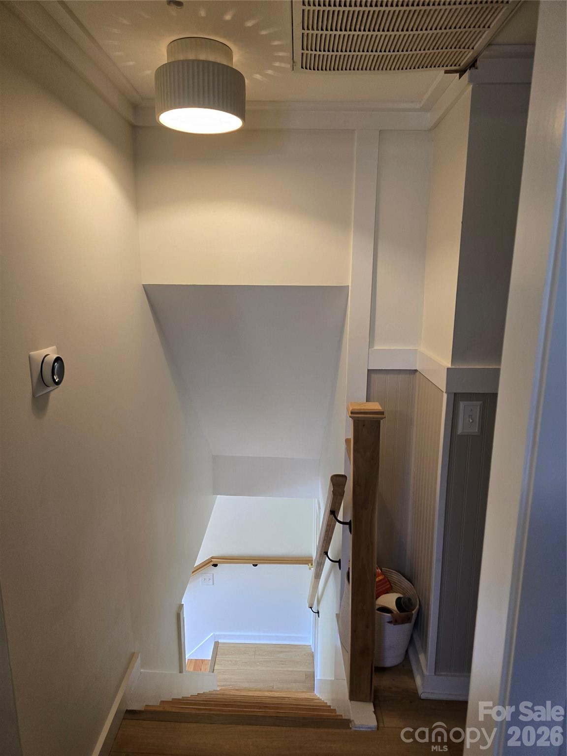 152 Florida Avenue Property Photo 4