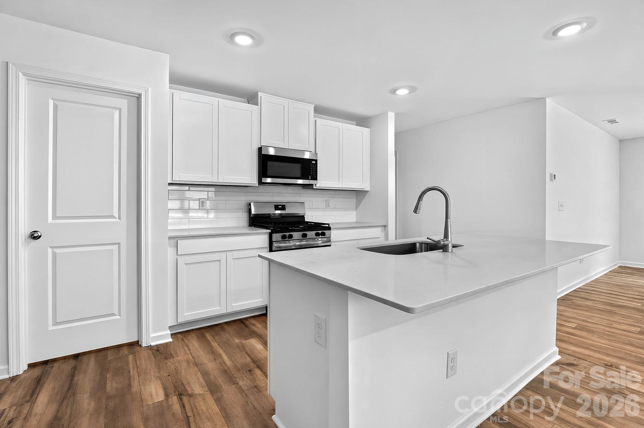 1119 Haltom Hollow Property Photo 11