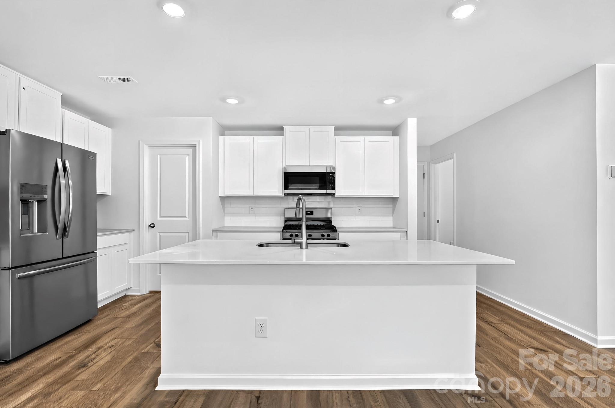 1119 Haltom Hollow Property Photo 12