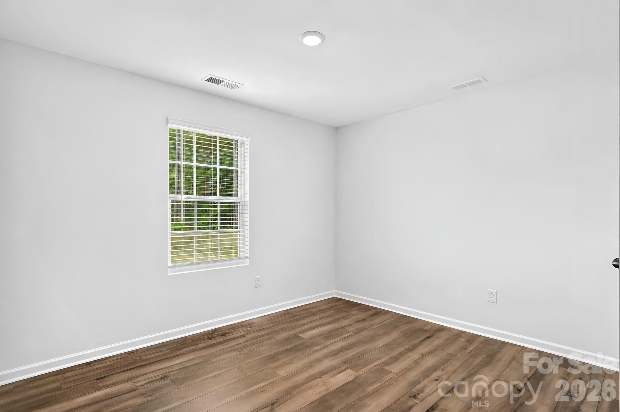 1119 Haltom Hollow Property Photo 13