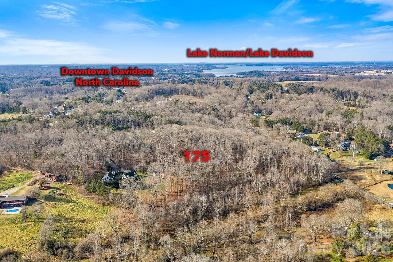 175 Stonehaven Drive Property Photo 1