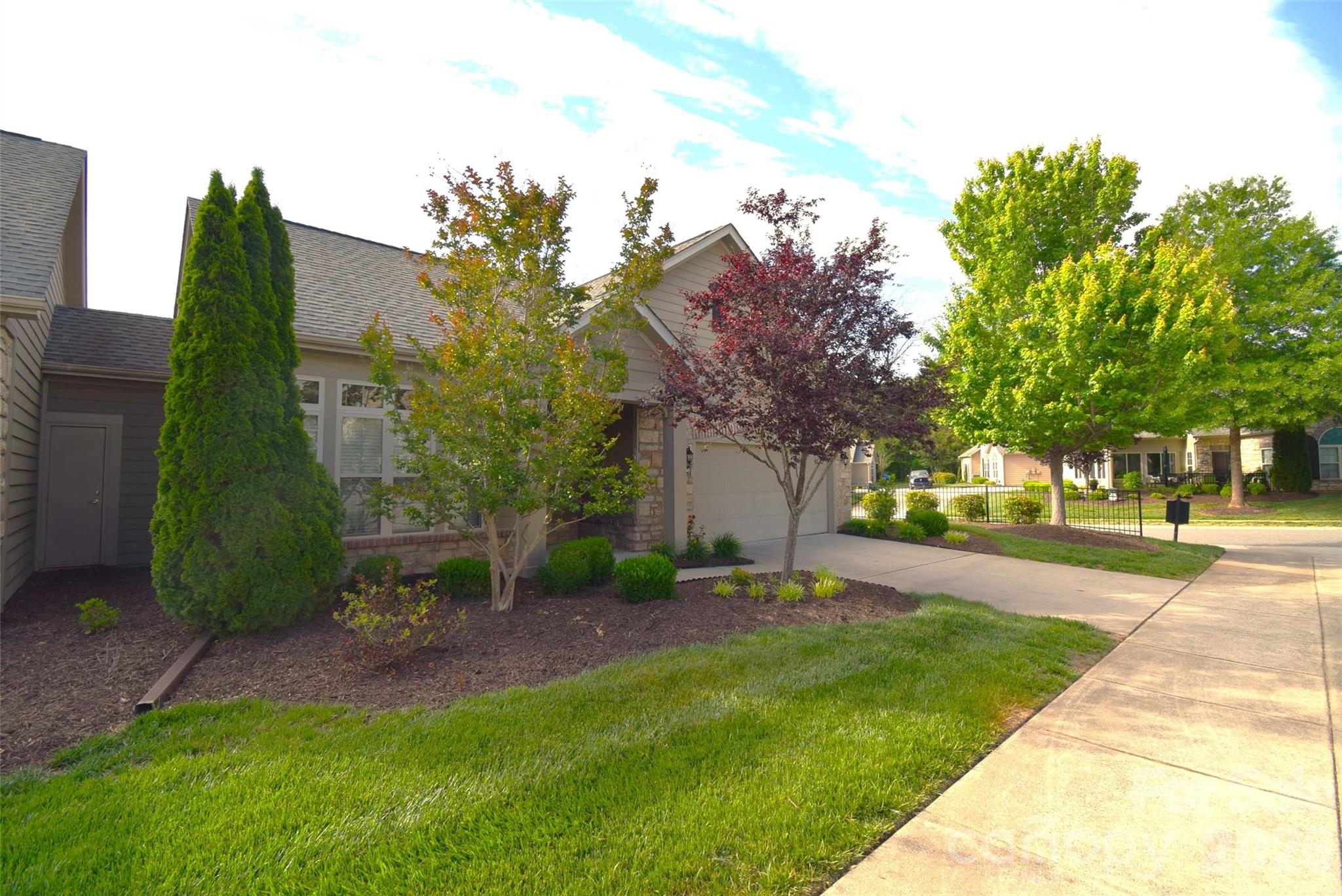 4950 Polo Gate Boulevard Property Photo 5