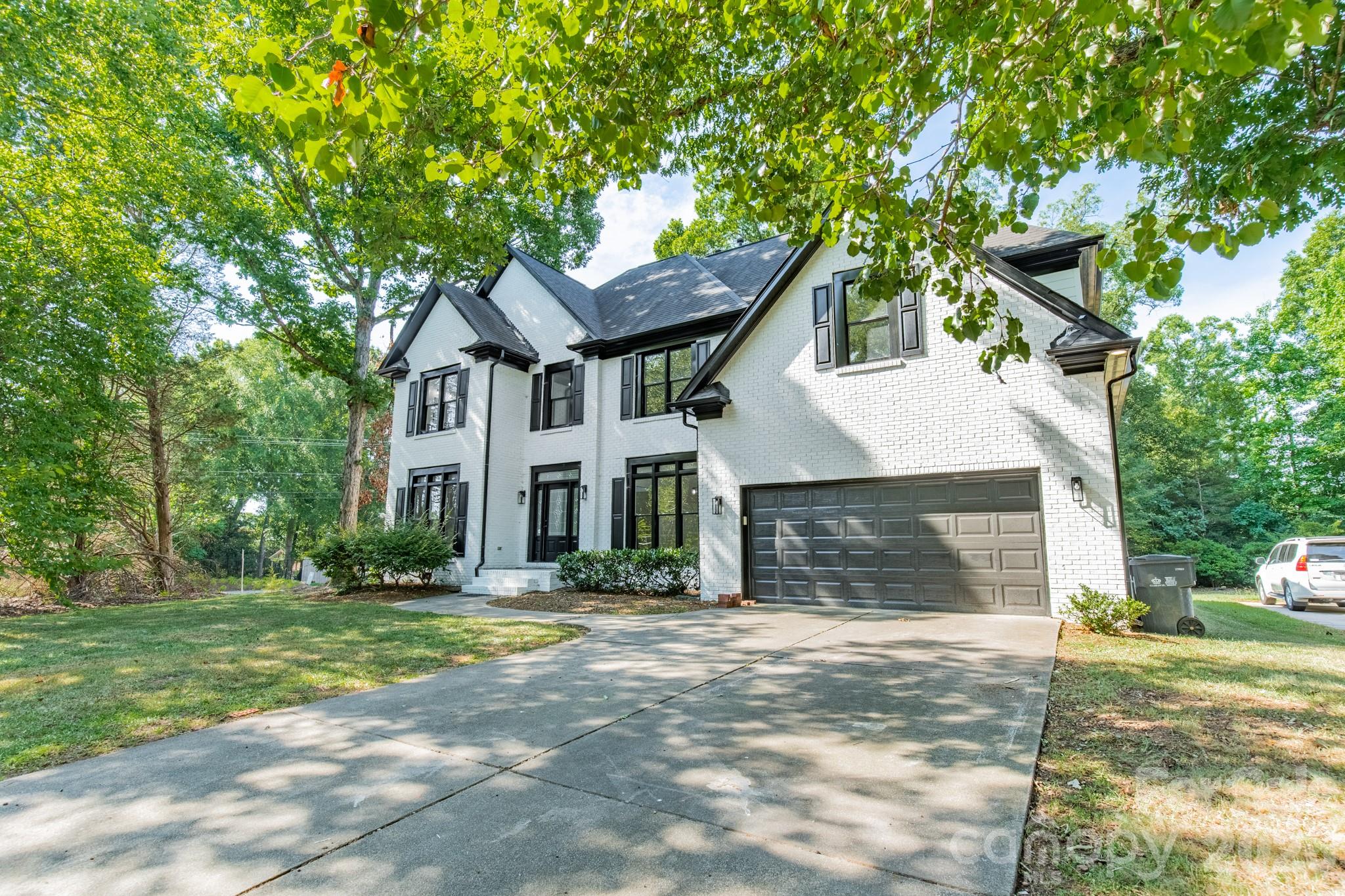 11550 Falling Leaves Drive Property Photo 6