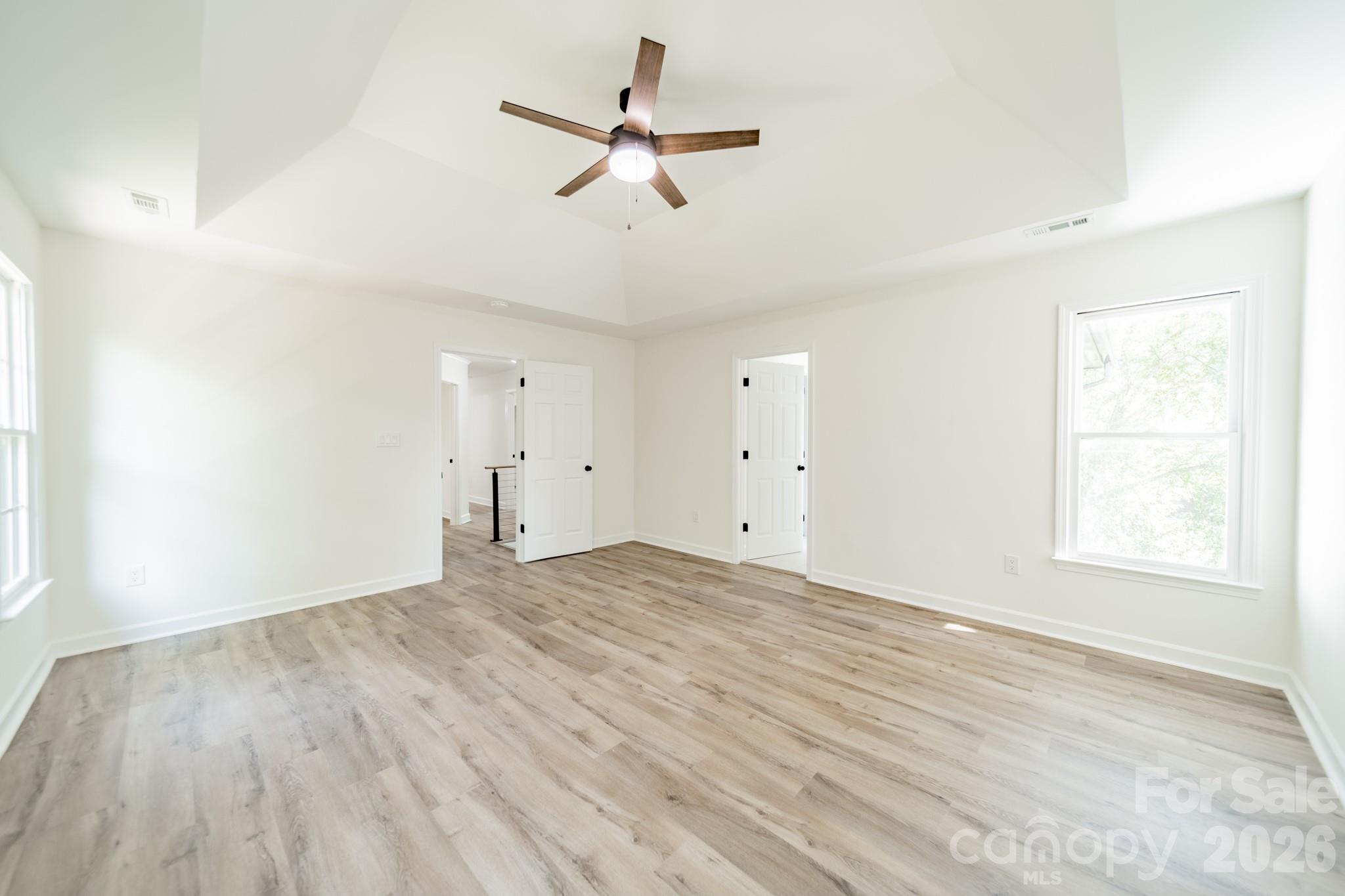 11550 Falling Leaves Drive Property Photo 31