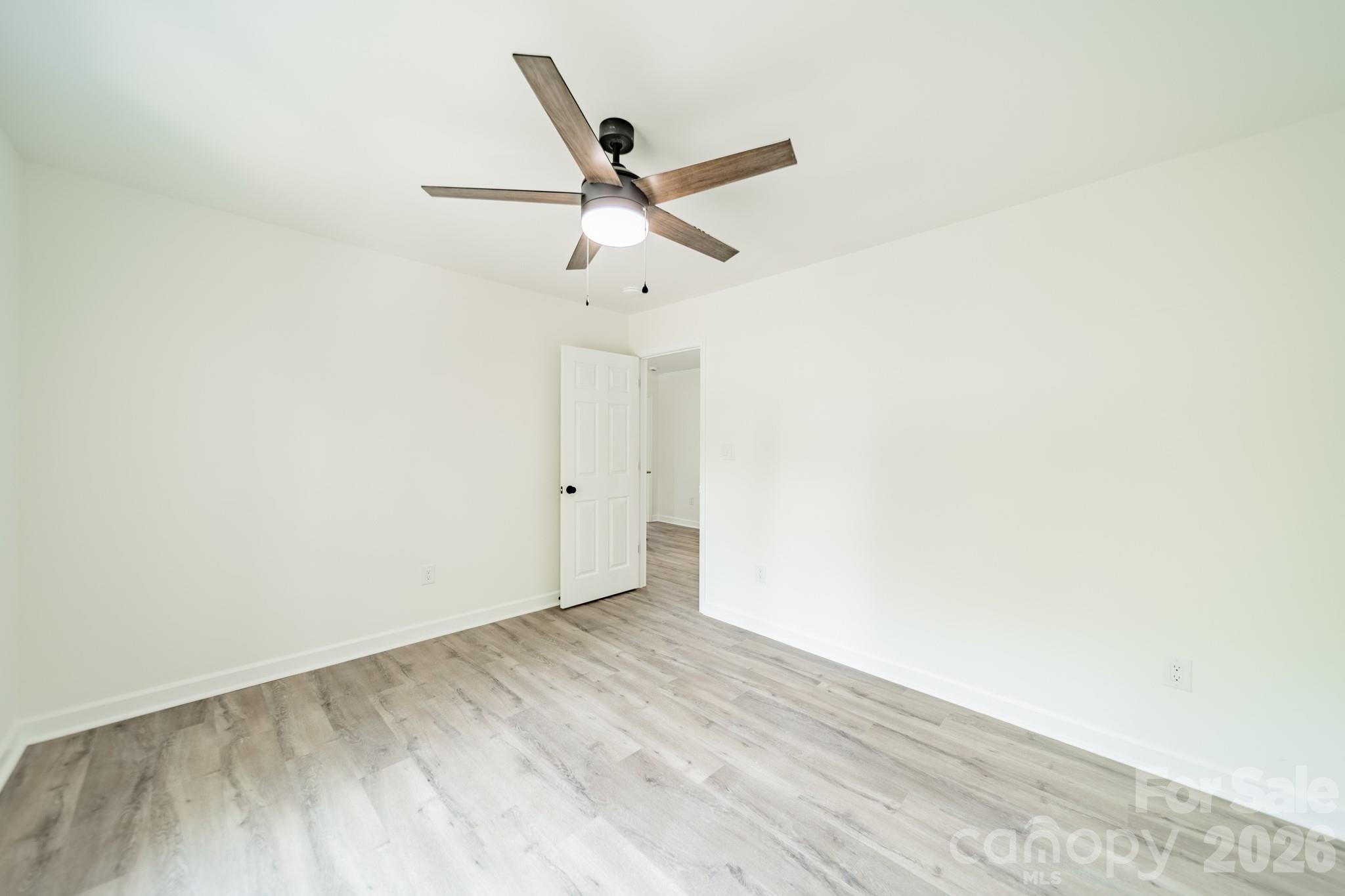 11550 Falling Leaves Drive Property Photo 38
