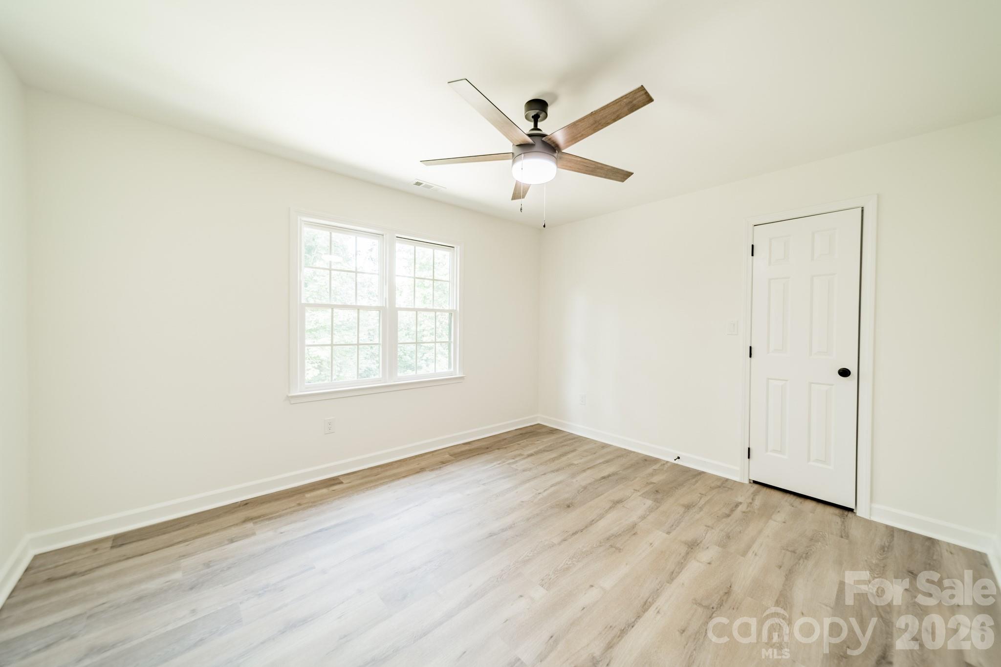 11550 Falling Leaves Drive Property Photo 41