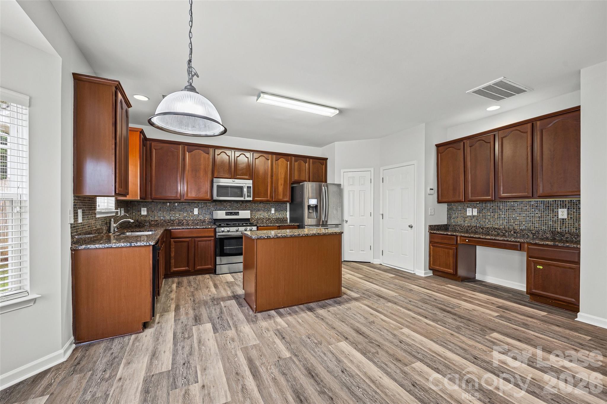 2704 Piersland Drive Property Photo 13