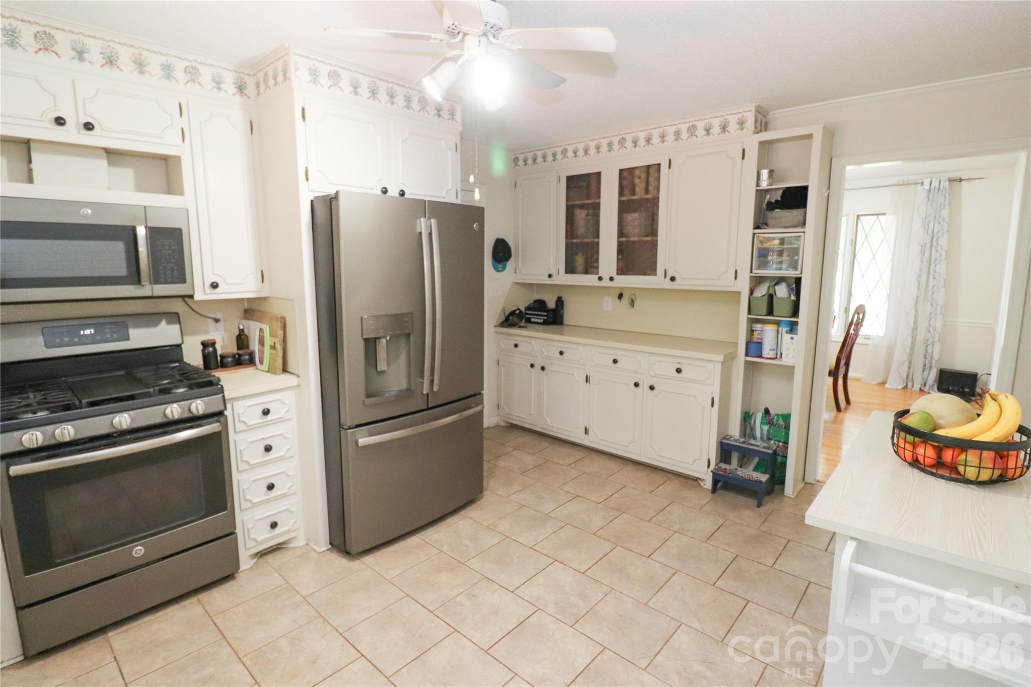 112 Forest Avenue Property Photo 21