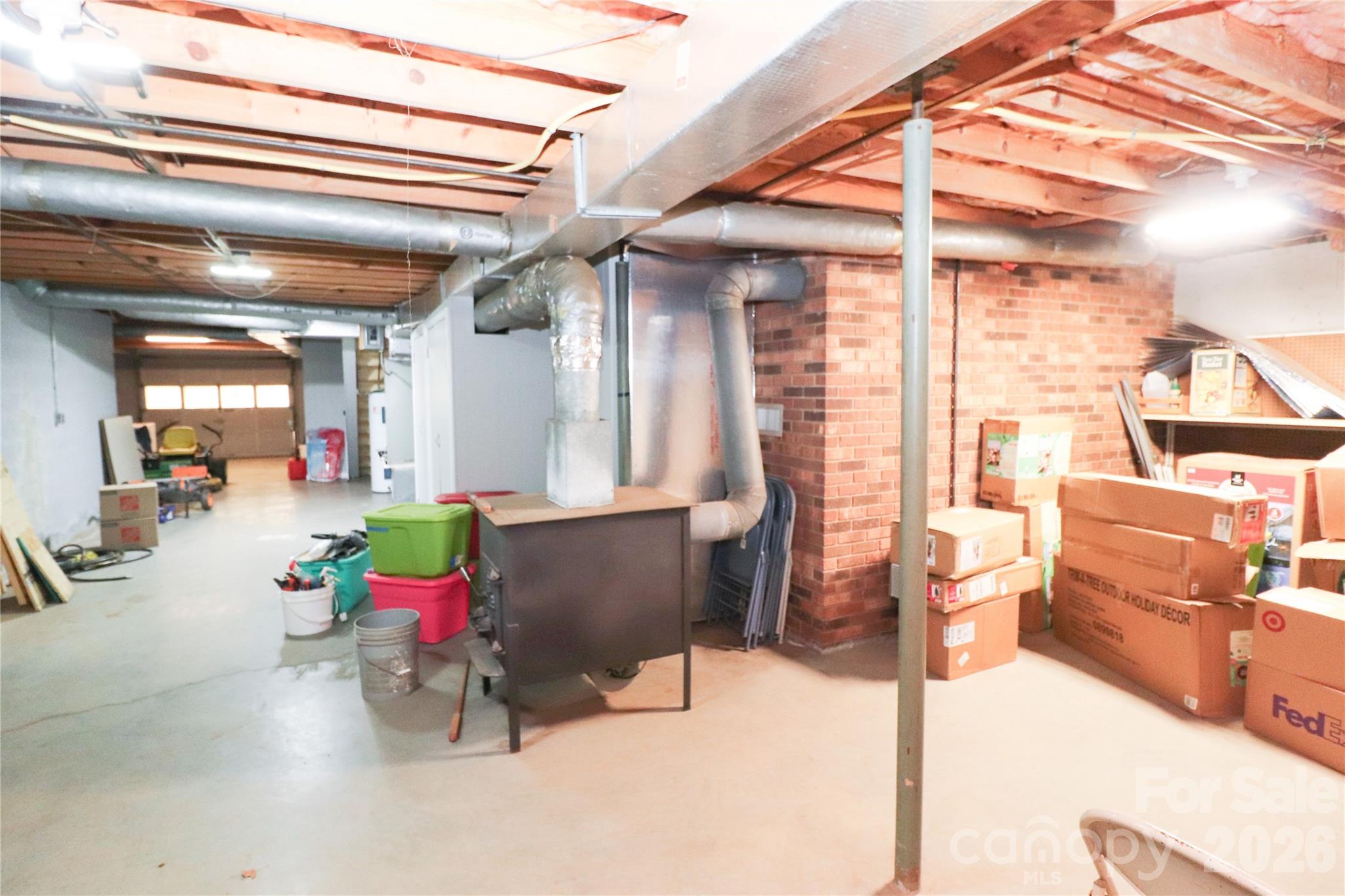 112 Forest Avenue Property Photo 44
