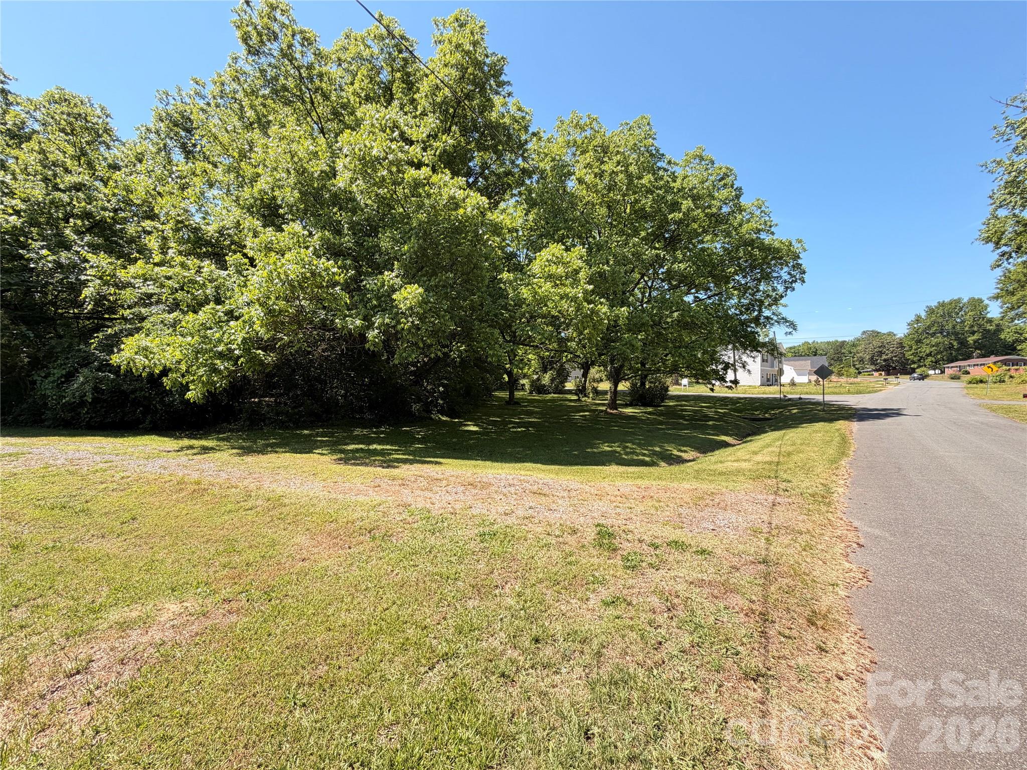 7000 Ridge Lane Road Property Photo 10