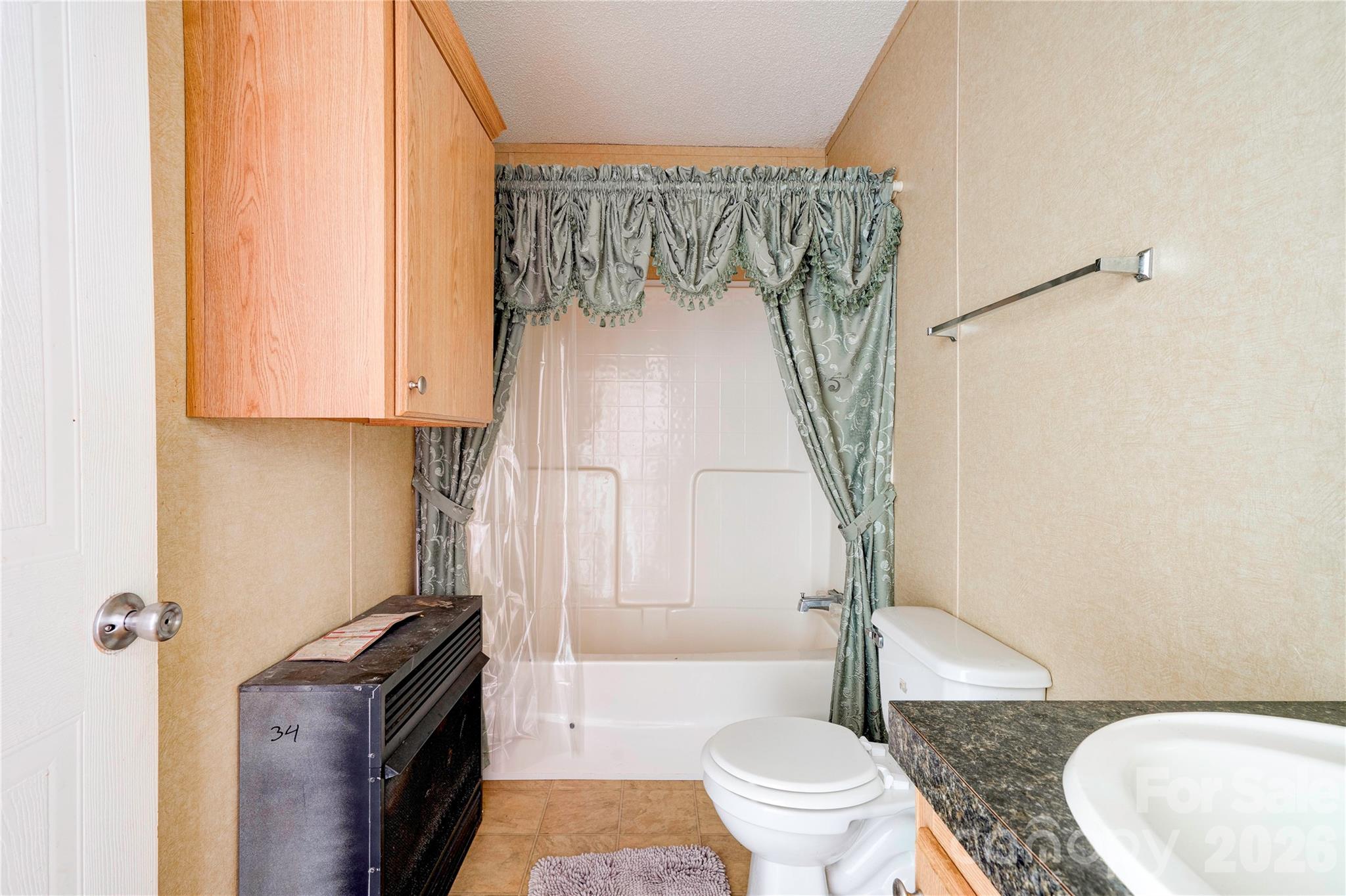136 Foxhill Drive Property Photo 11