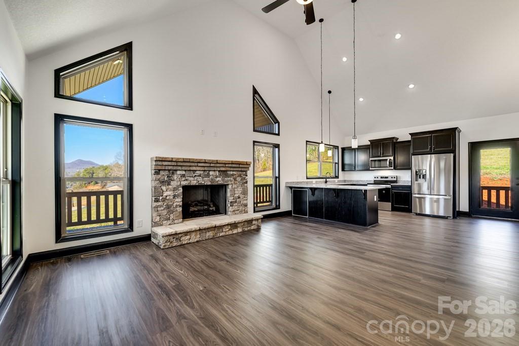 50 Fairview Street Property Photo 17