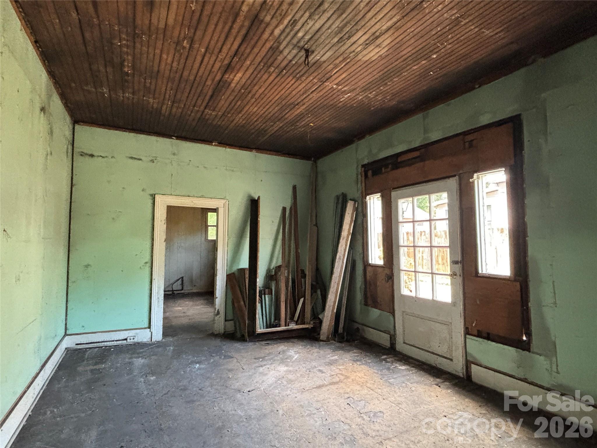 507 Park Avenue Property Photo 9