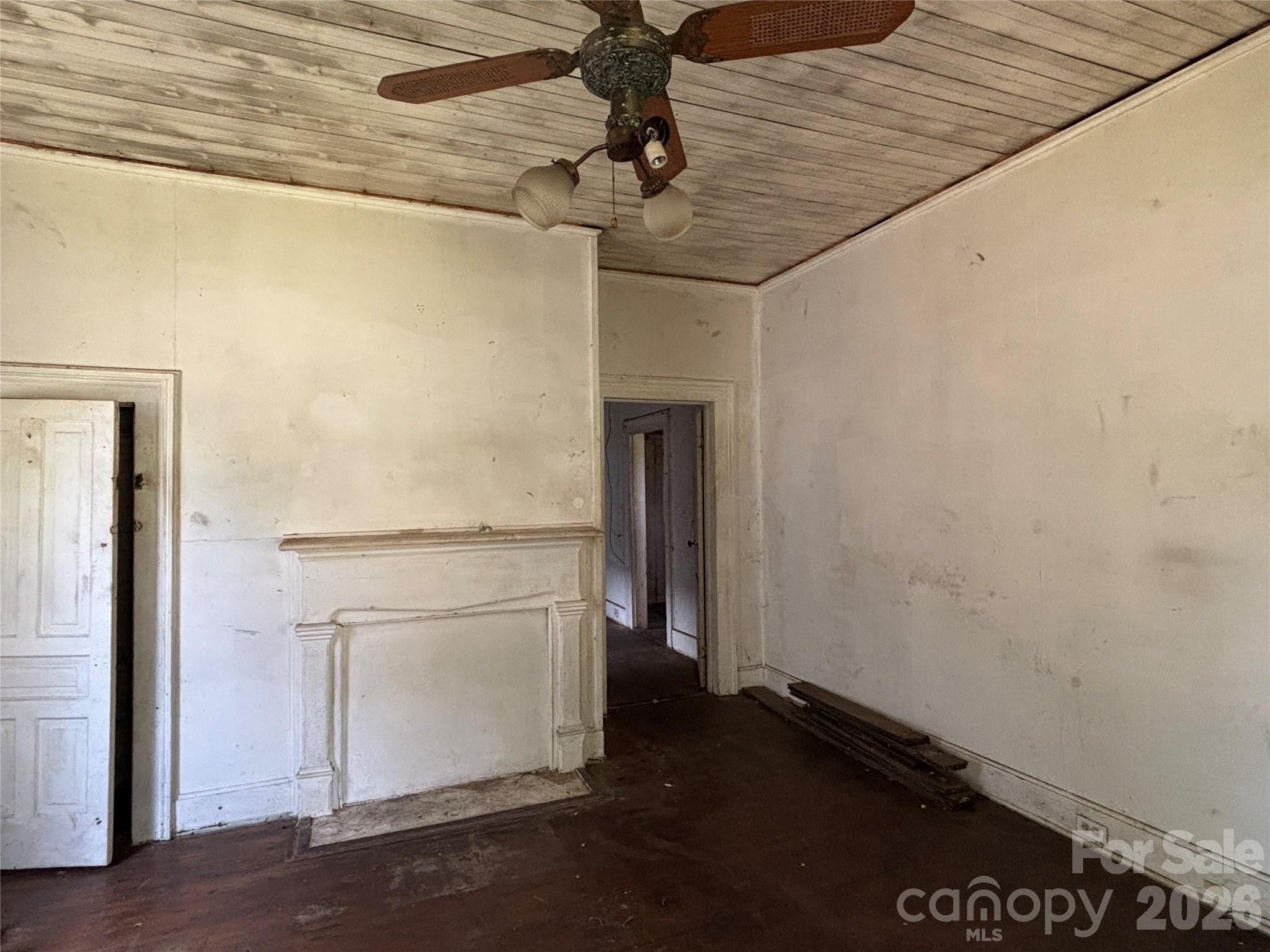 507 Park Avenue Property Photo 11