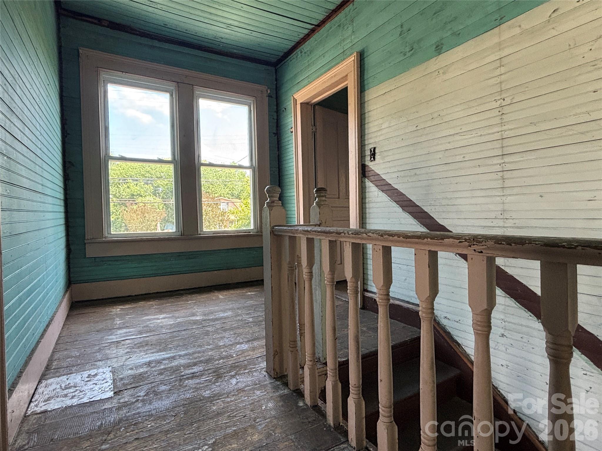 507 Park Avenue Property Photo 12