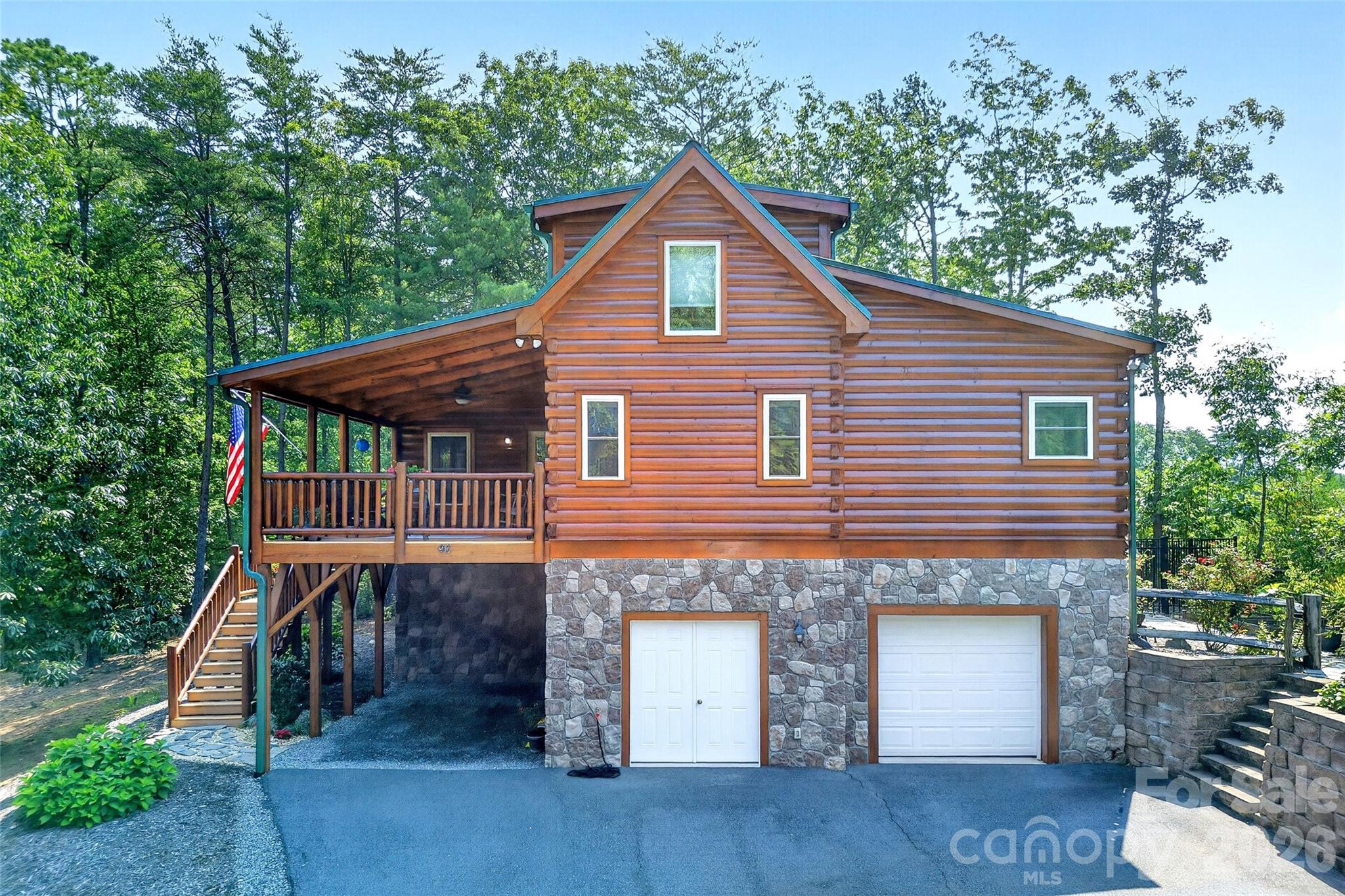96 Boysenberry Drive Property Photo 3
