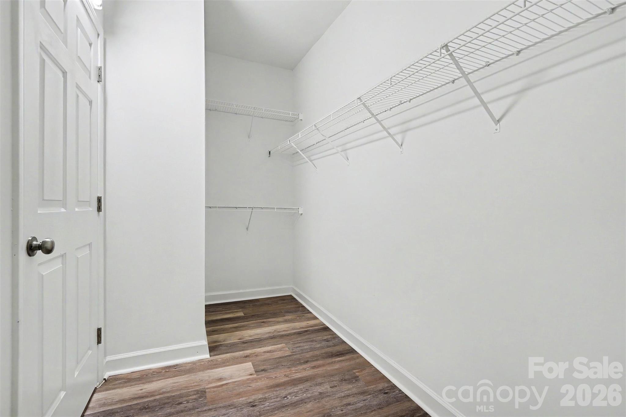 104 Pier 33 Drive 301 Property Photo 21