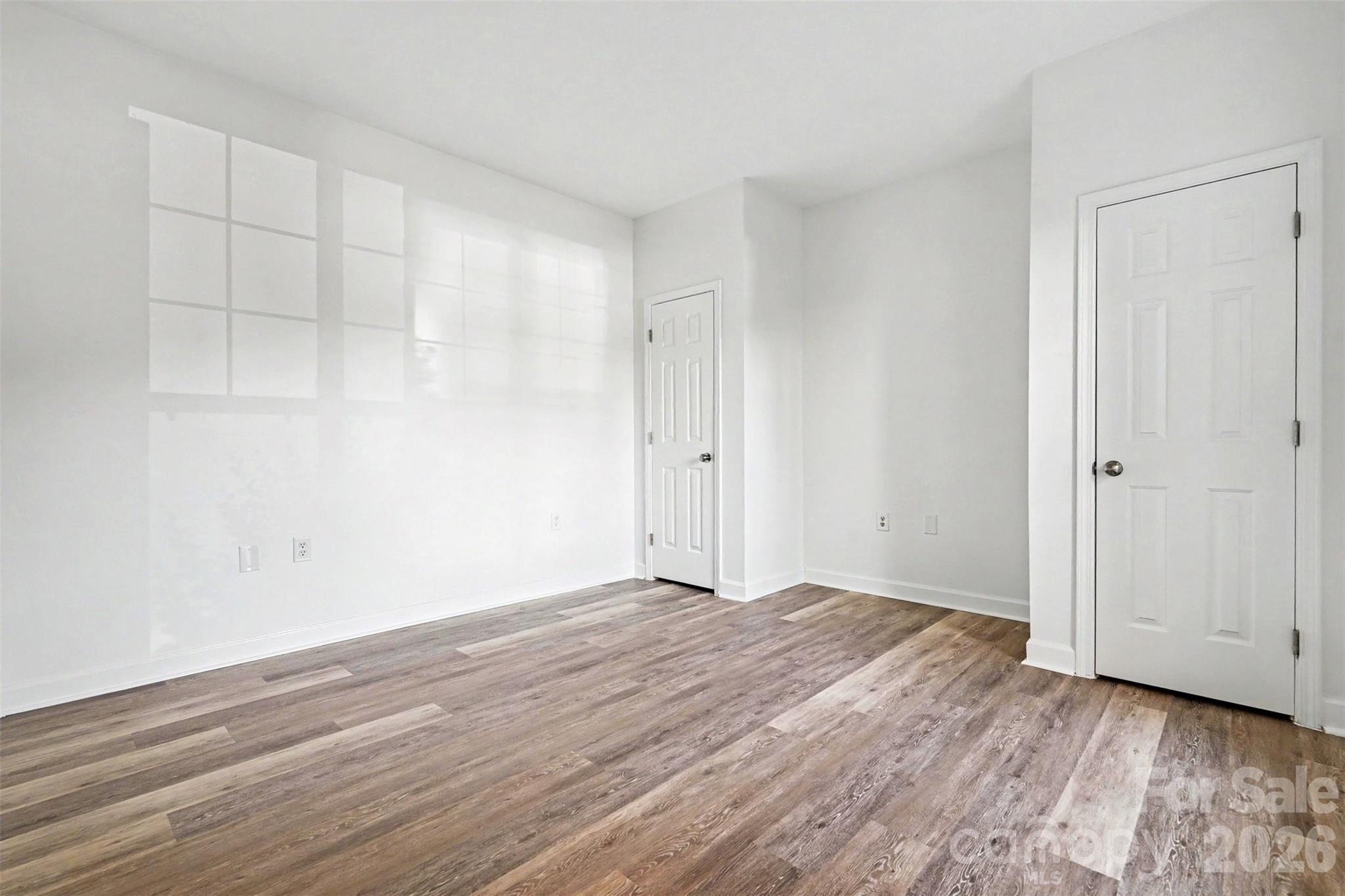 104 Pier 33 Drive 301 Property Photo 24