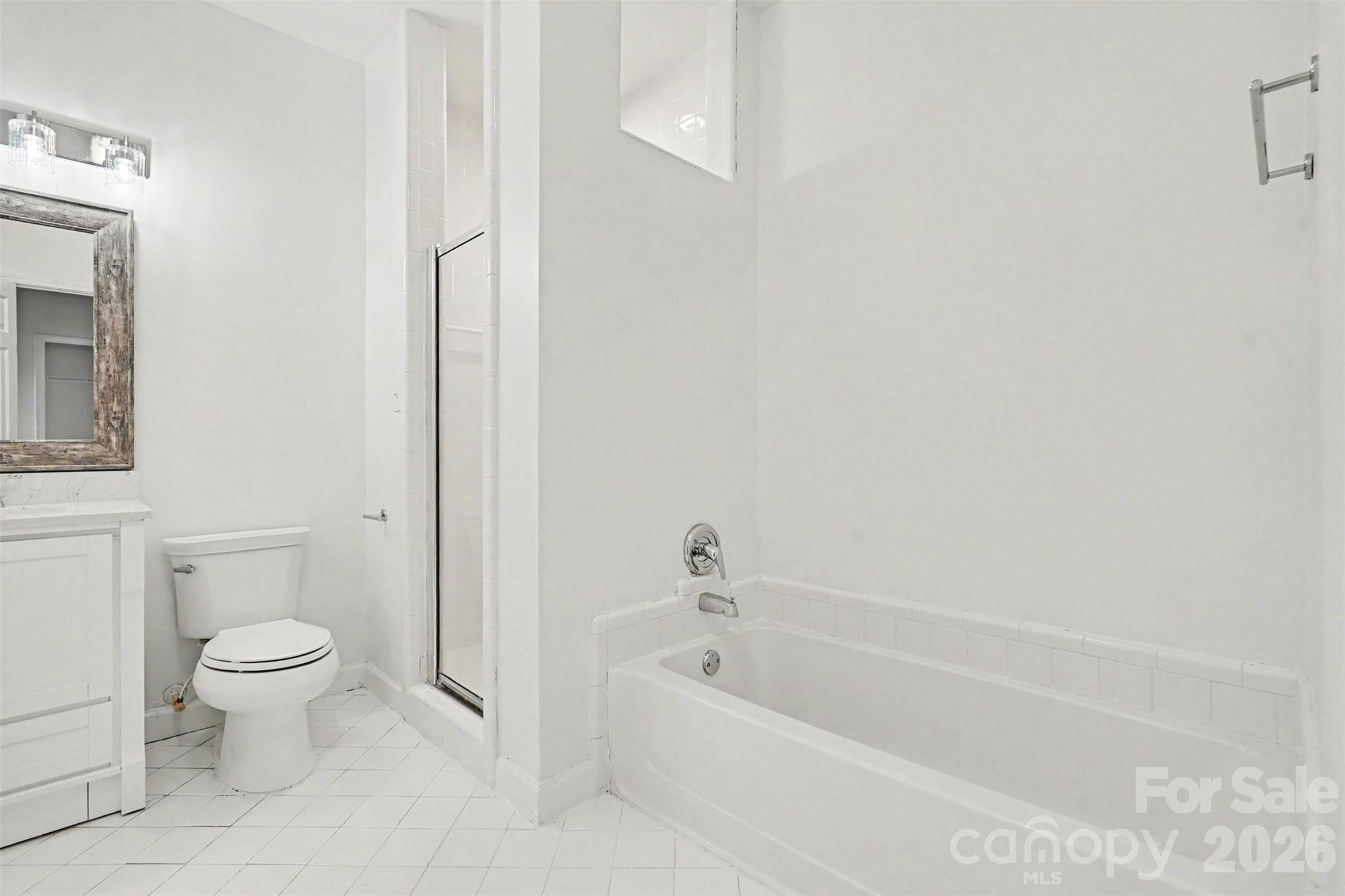 104 Pier 33 Drive 301 Property Photo 26