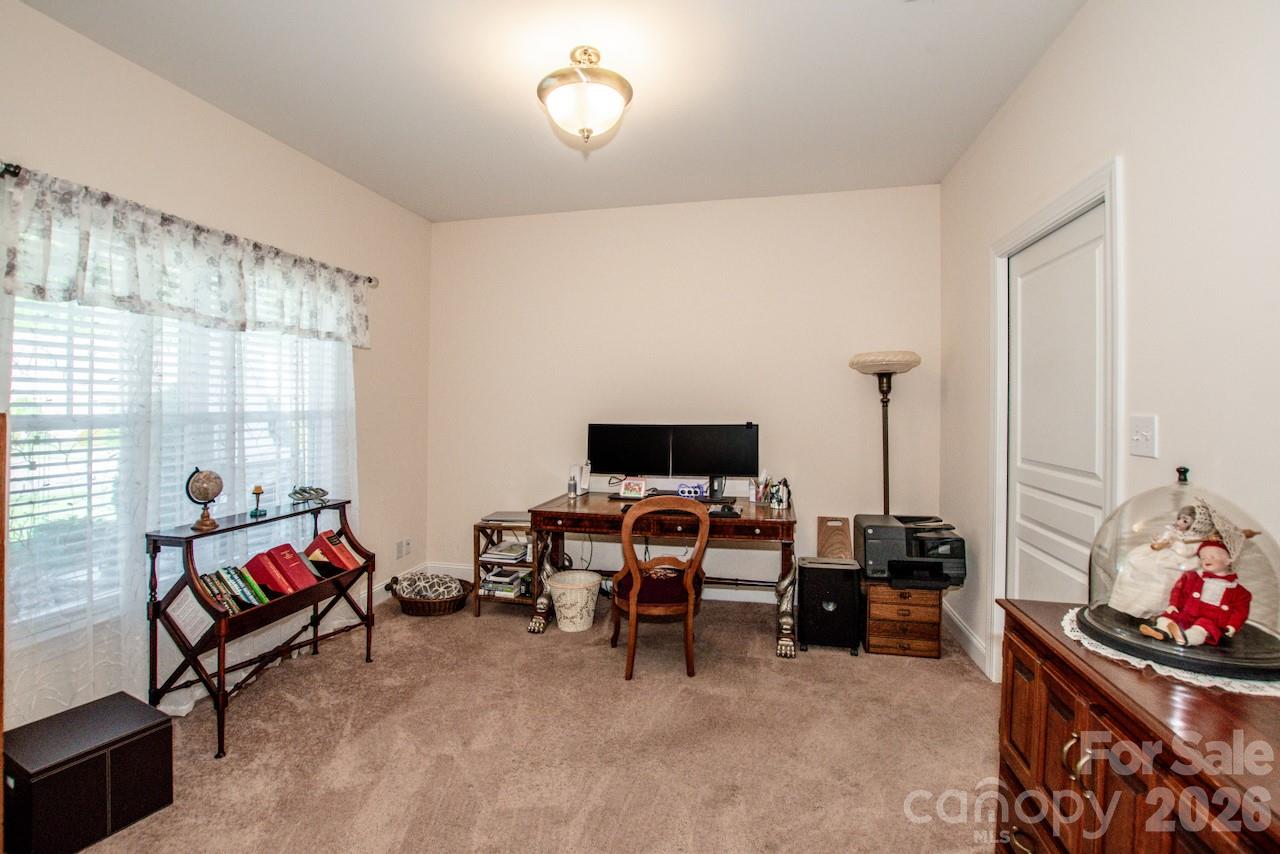 604 Cordova Court Property Photo 6