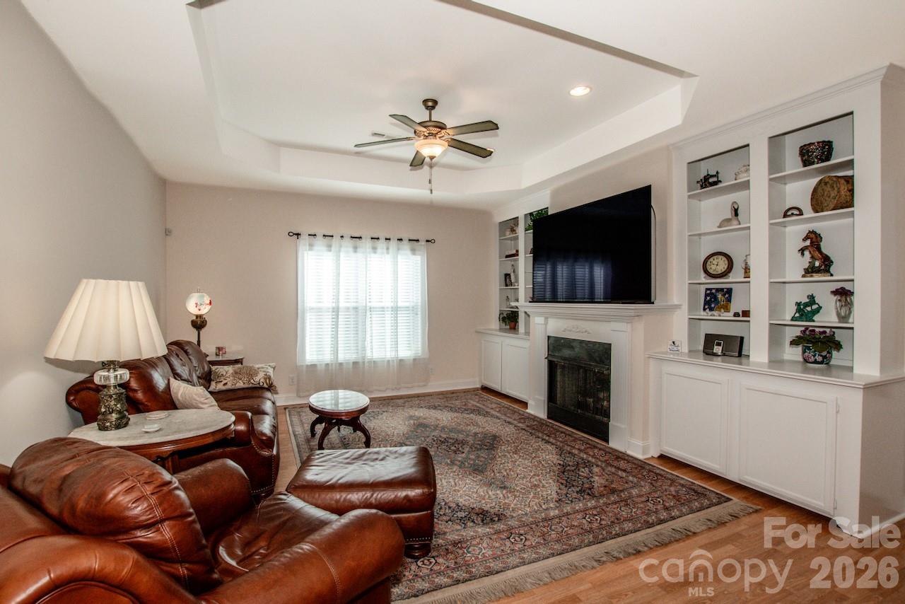 604 Cordova Court Property Photo 9