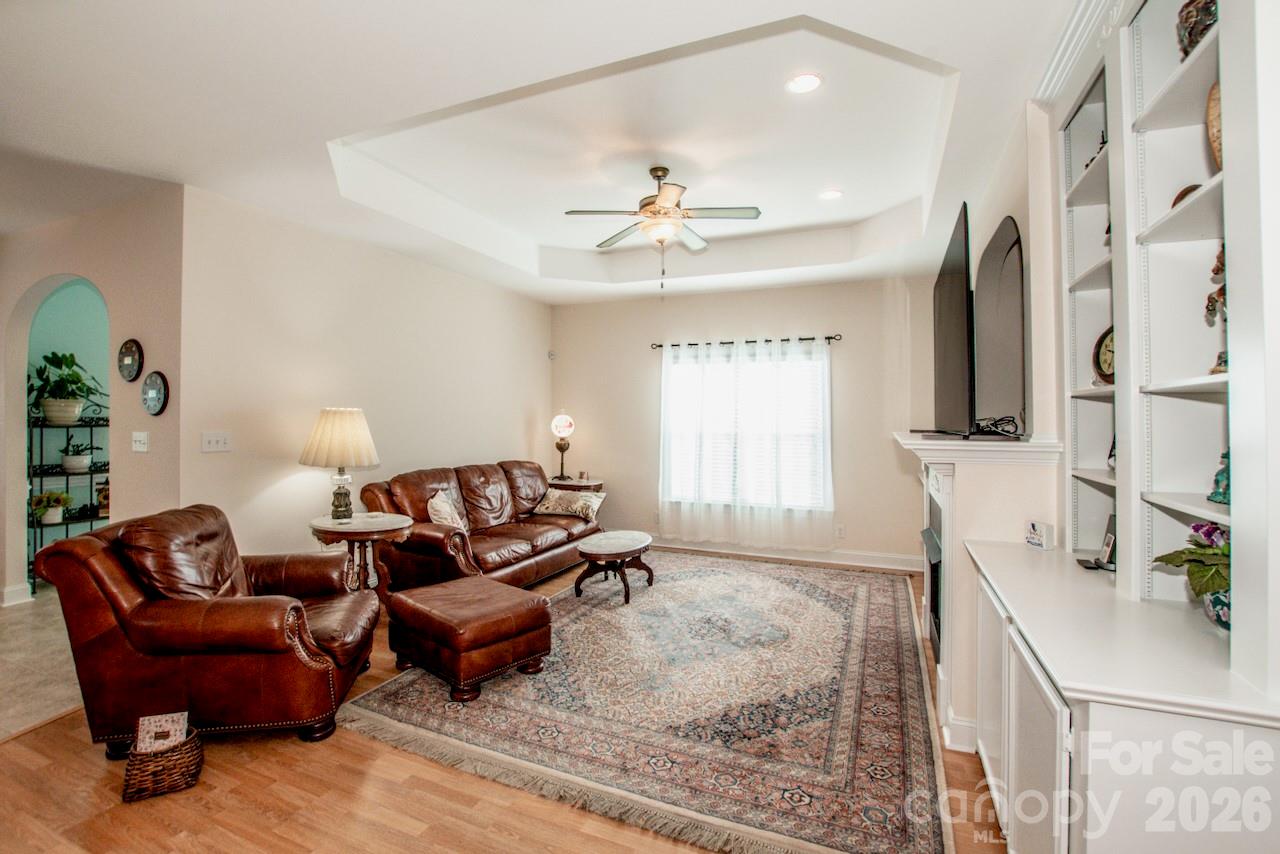 604 Cordova Court Property Photo 12